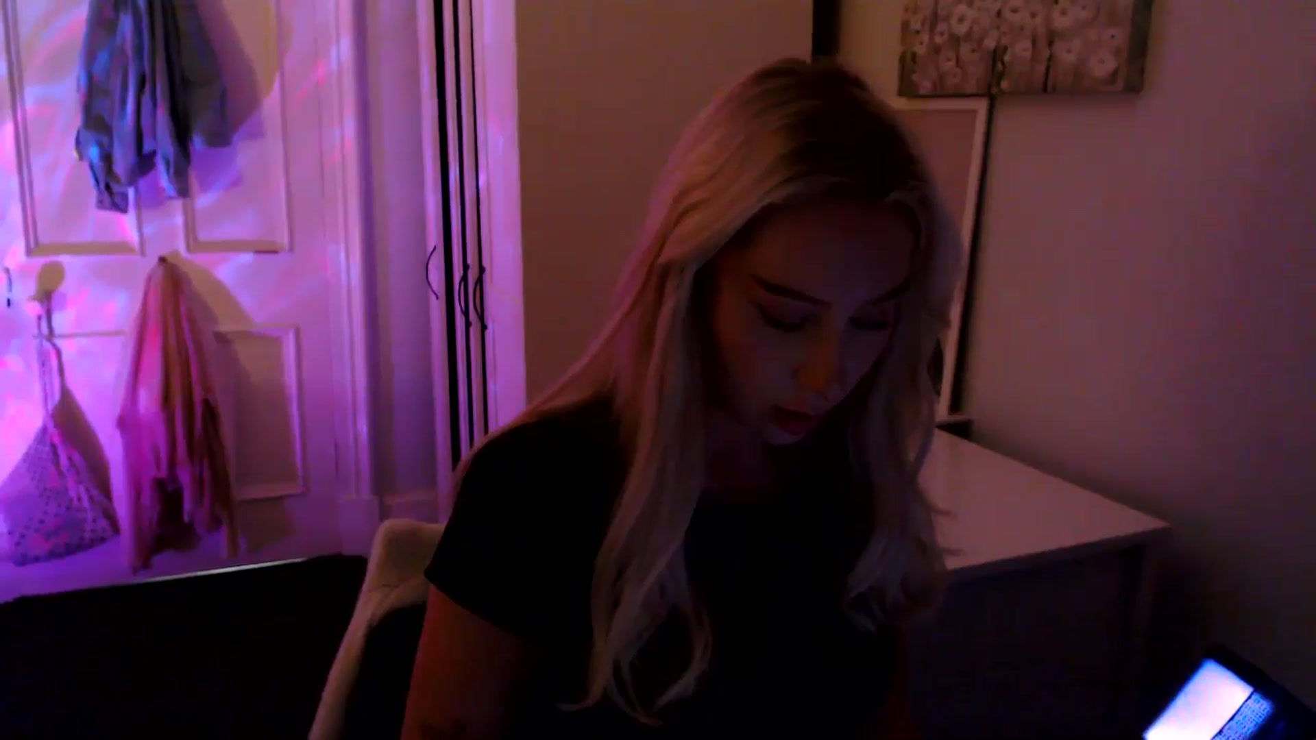 Gallery image thumbnail from British_Cutie's myfreecams stream on, 07/08/2025, 22:50 image 7 of 20