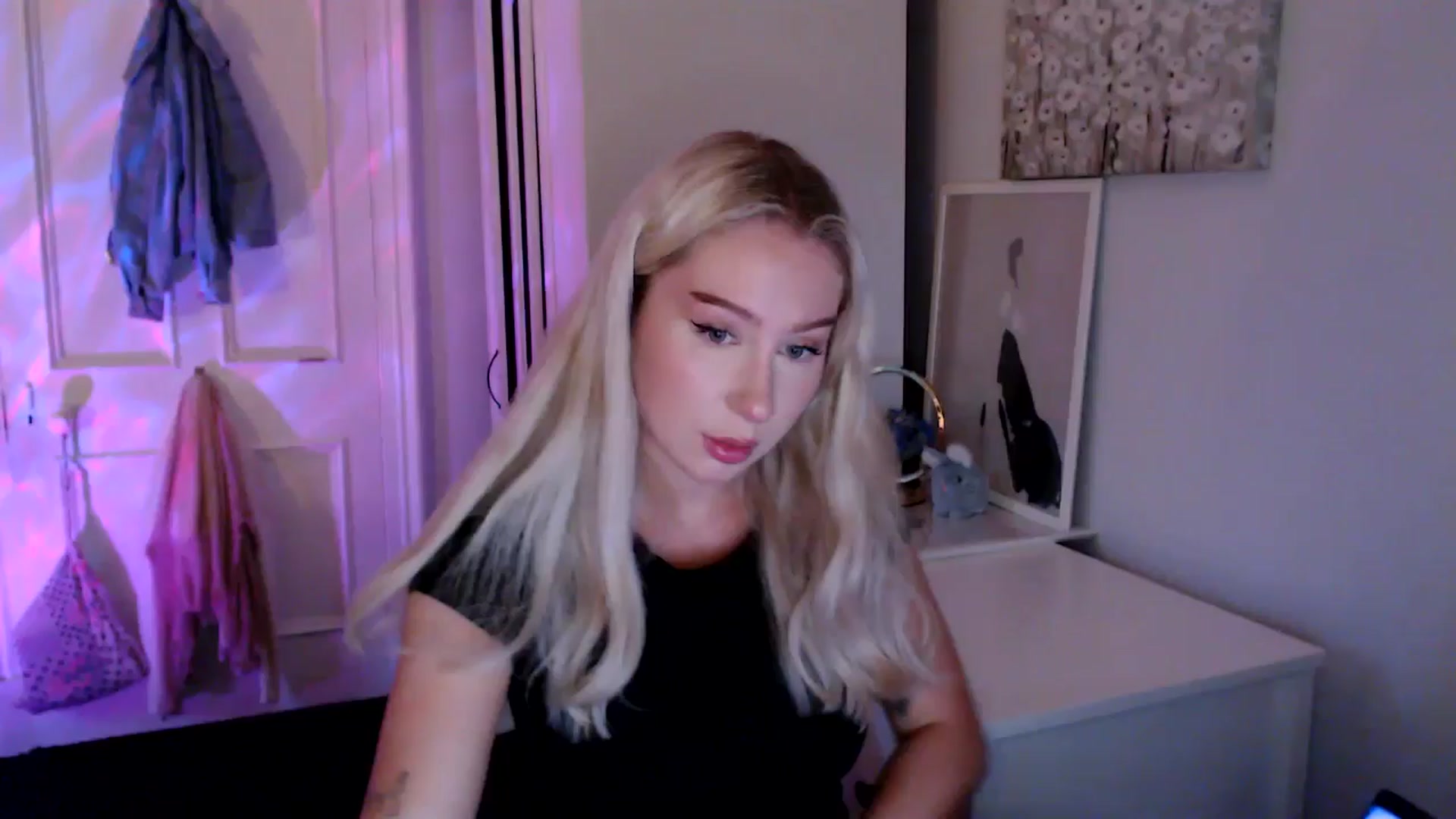 Gallery image thumbnail from British_Cutie's myfreecams stream on, 07/08/2025, 22:50 image 1 of 20