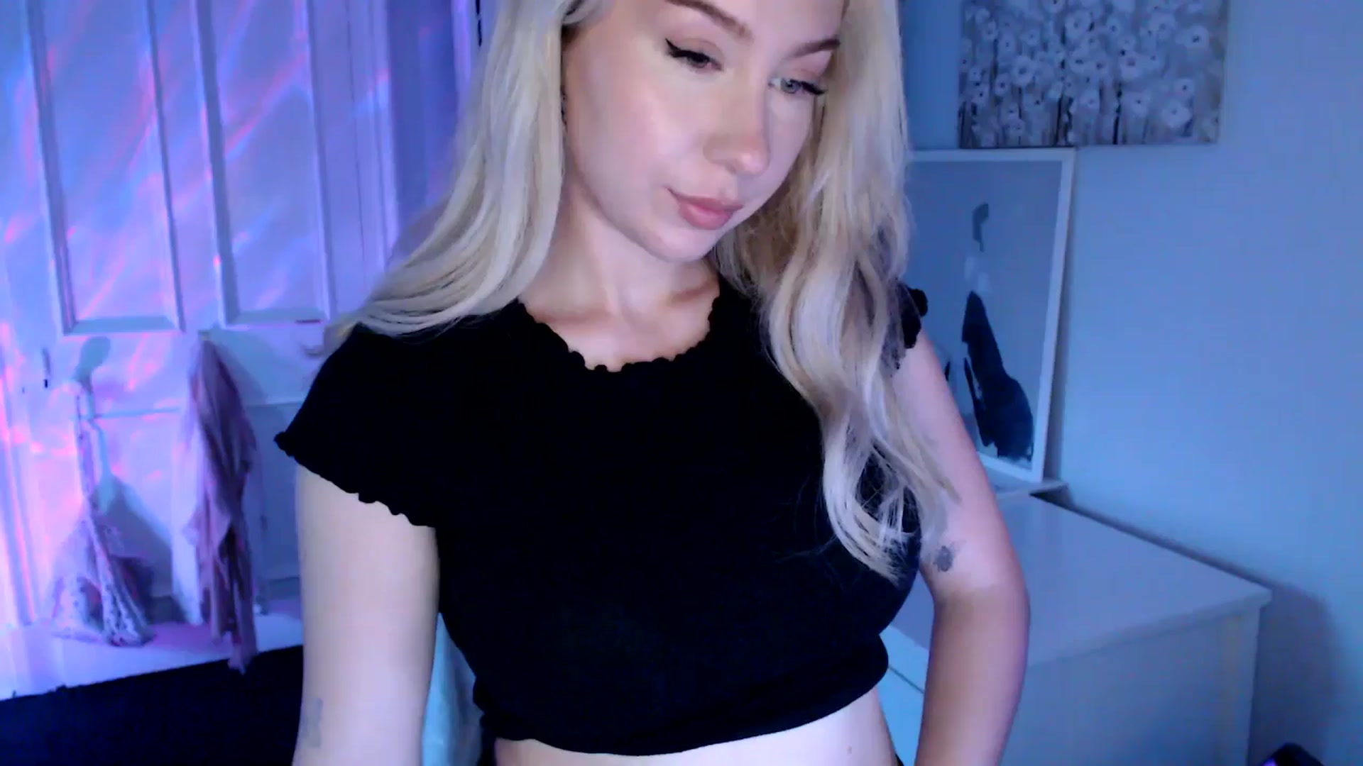 Gallery image thumbnail from British_Cutie's myfreecams stream on, 07/12/2025, 20:34 image 6 of 20