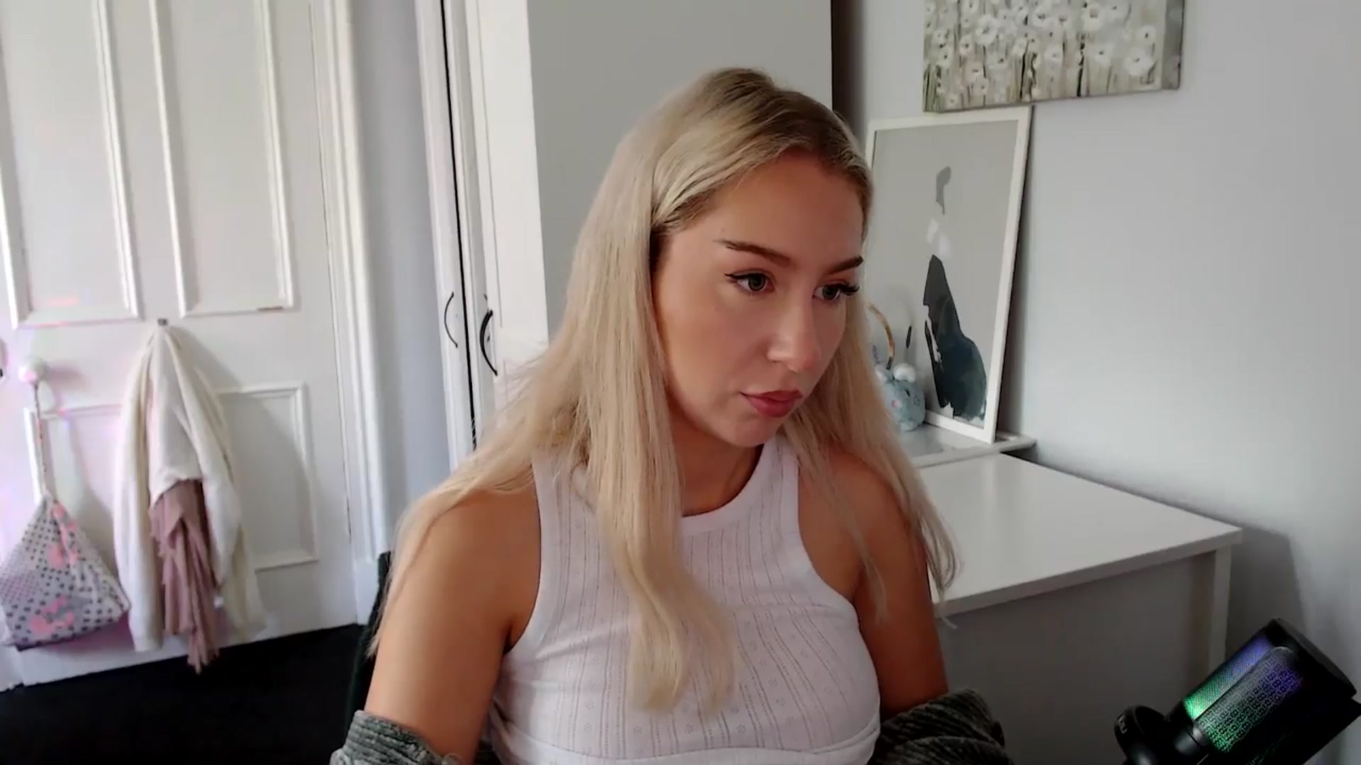 Gallery image thumbnail from British_Cutie's myfreecams stream on, 07/13/2025, 10:10 image 3 of 20