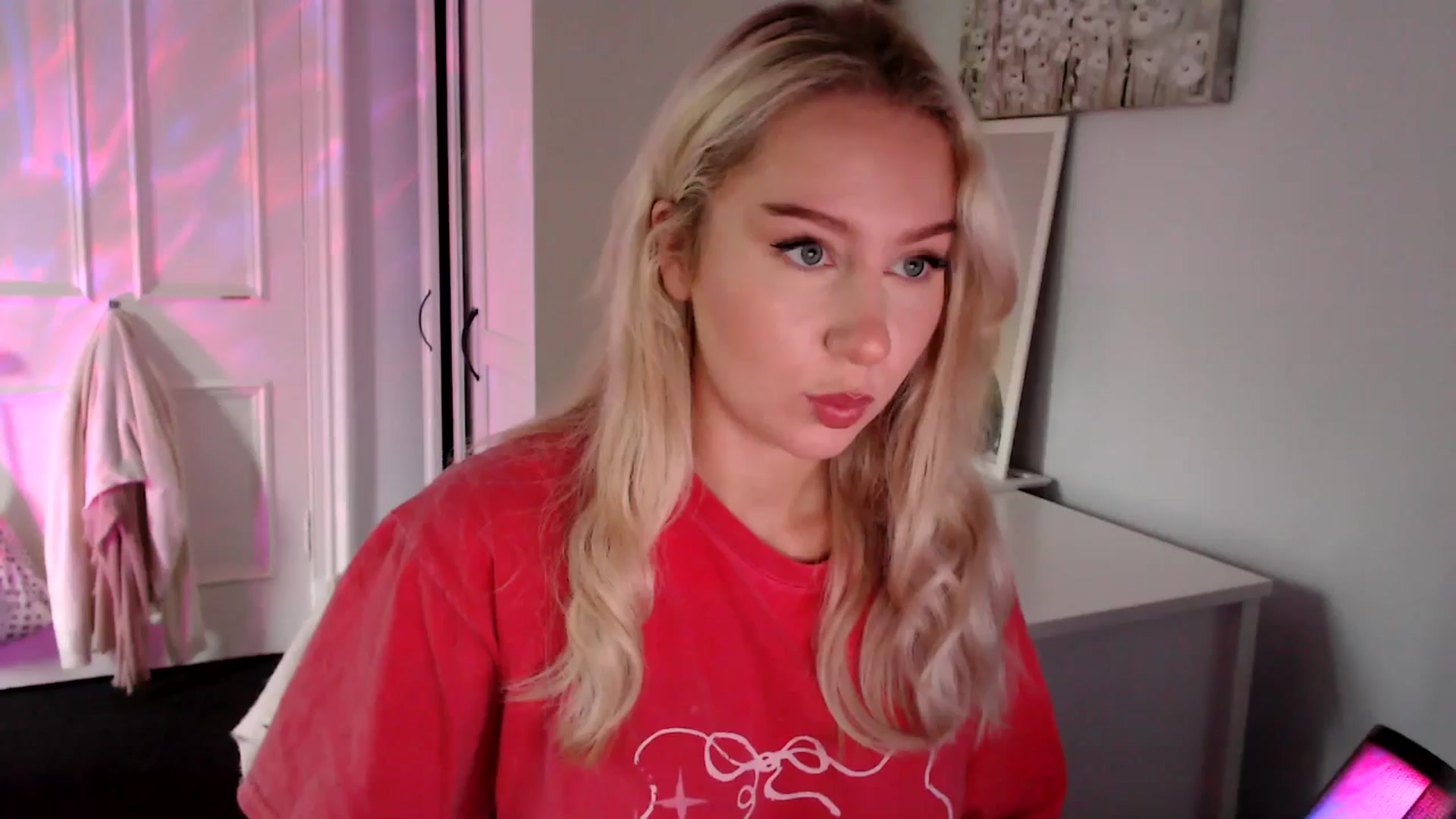 Gallery image thumbnail from British_Cutie's myfreecams stream on, 07/14/2025, 11:37 image 1 of 20