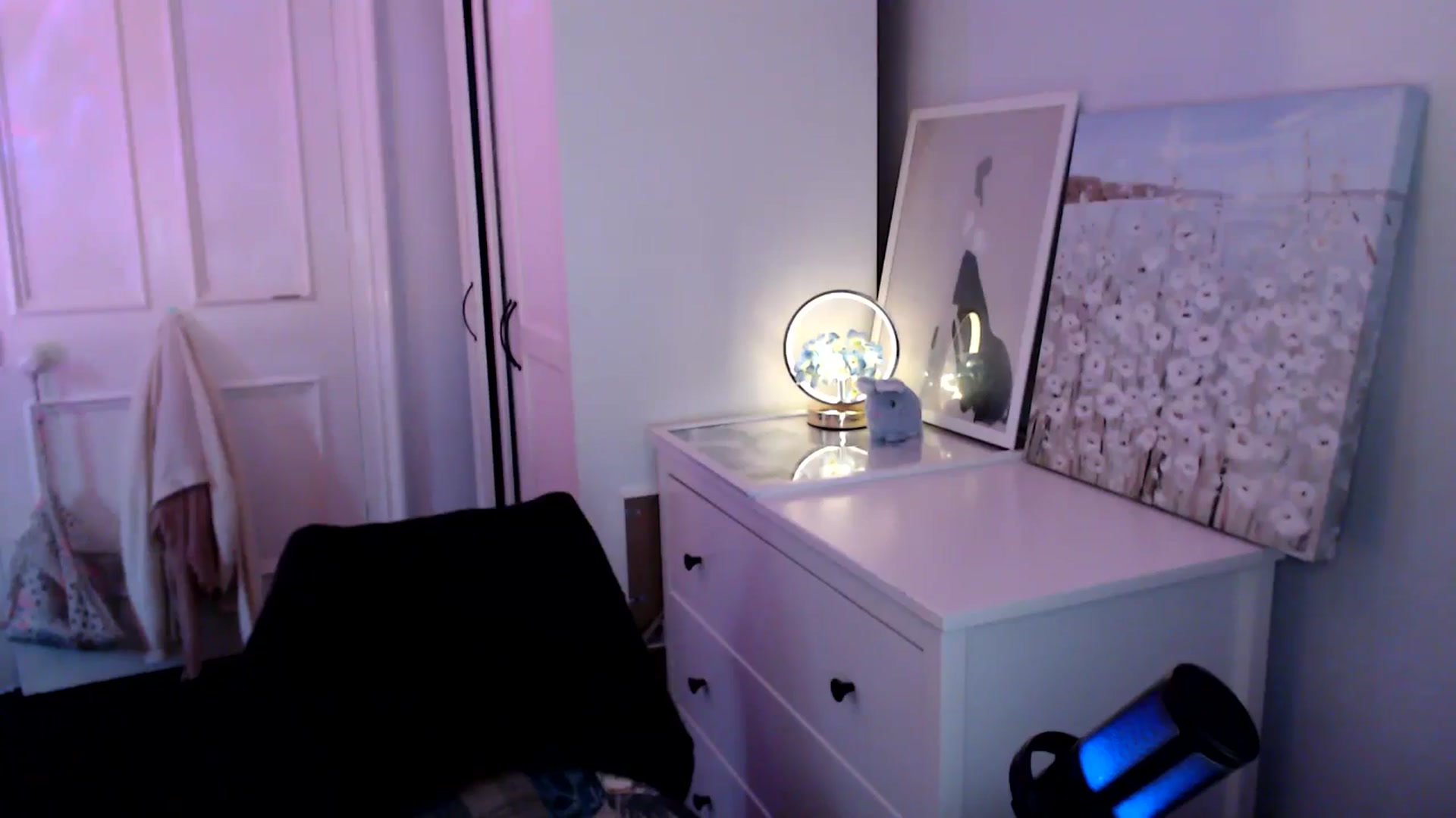 Gallery image thumbnail from British_Cutie's myfreecams stream on, 07/20/2025, 21:29 image 7 of 20