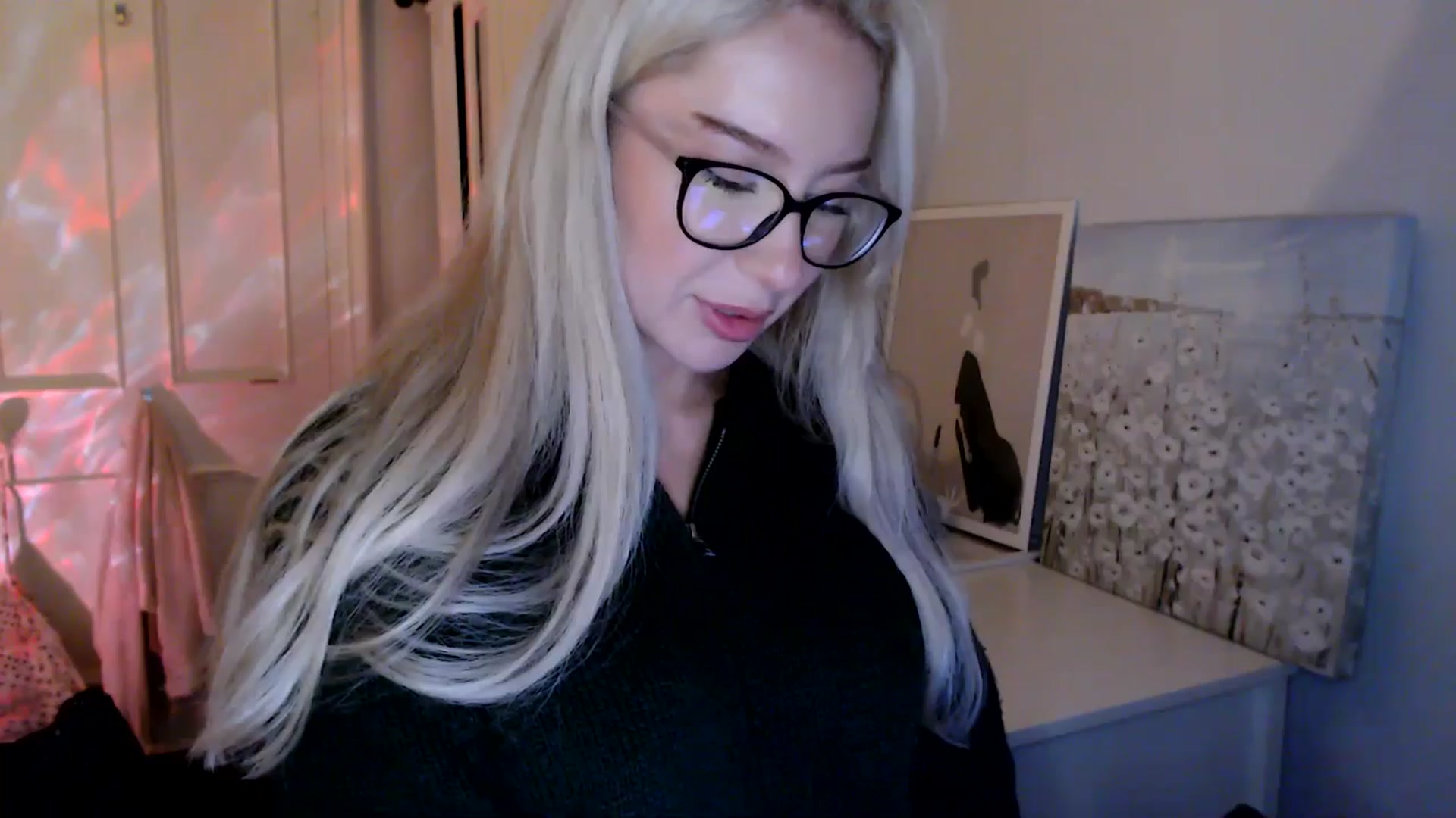 Gallery image thumbnail from British_Cutie's myfreecams stream on, 07/22/2025, 24:21 image 18 of 20