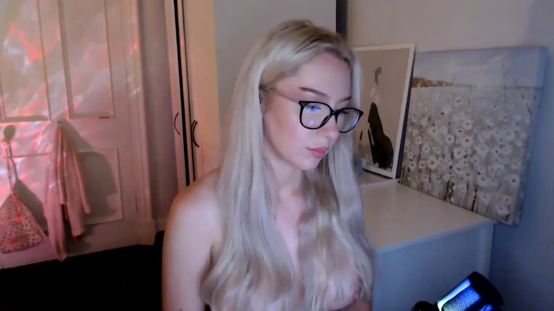 Gallery image thumbnail from British_Cutie's myfreecams stream on, 07/22/2025, 24:21 image 13 of 20