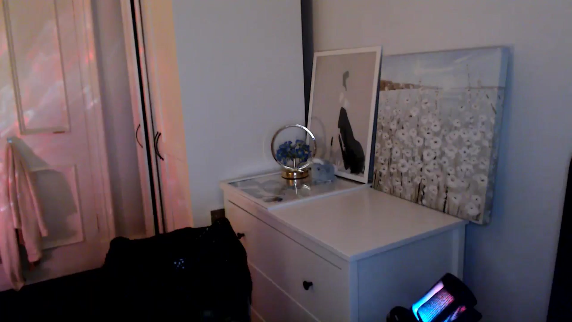 Gallery image thumbnail from British_Cutie's myfreecams stream on, 07/22/2025, 24:35 image 3 of 20