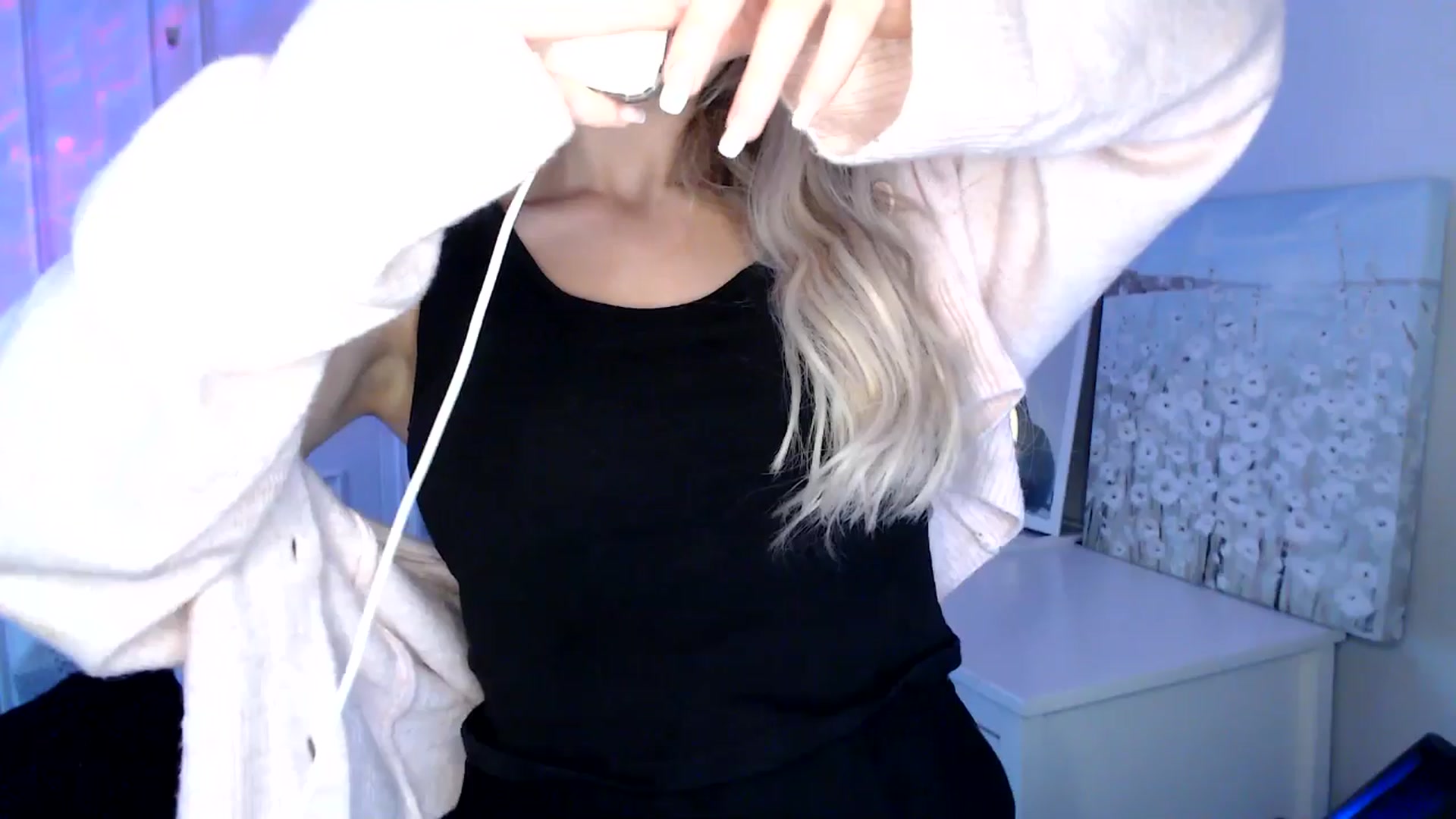 Gallery image thumbnail from British_Cutie's myfreecams stream on, 07/22/2025, 12:44 image 4 of 20