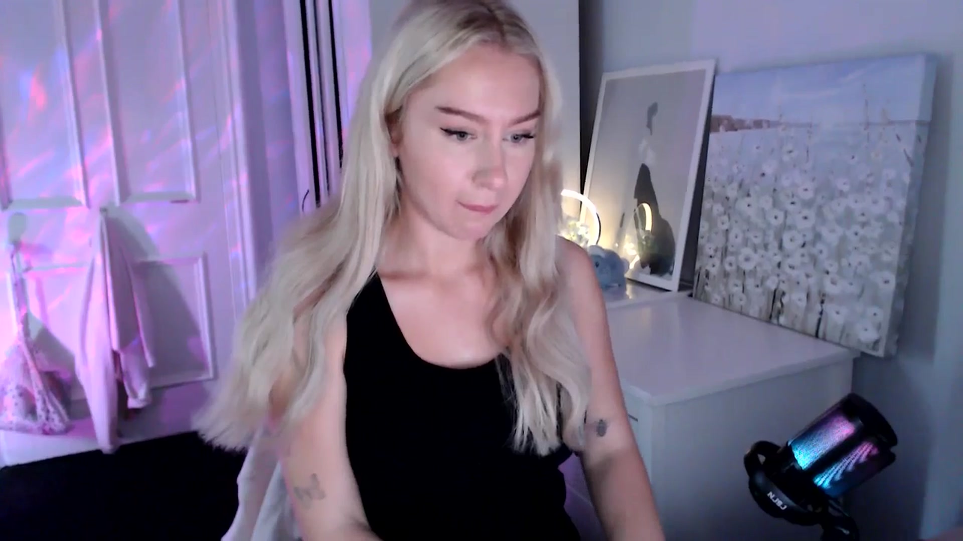 Gallery image thumbnail from British_Cutie's myfreecams stream on, 07/22/2025, 17:23 image 19 of 20
