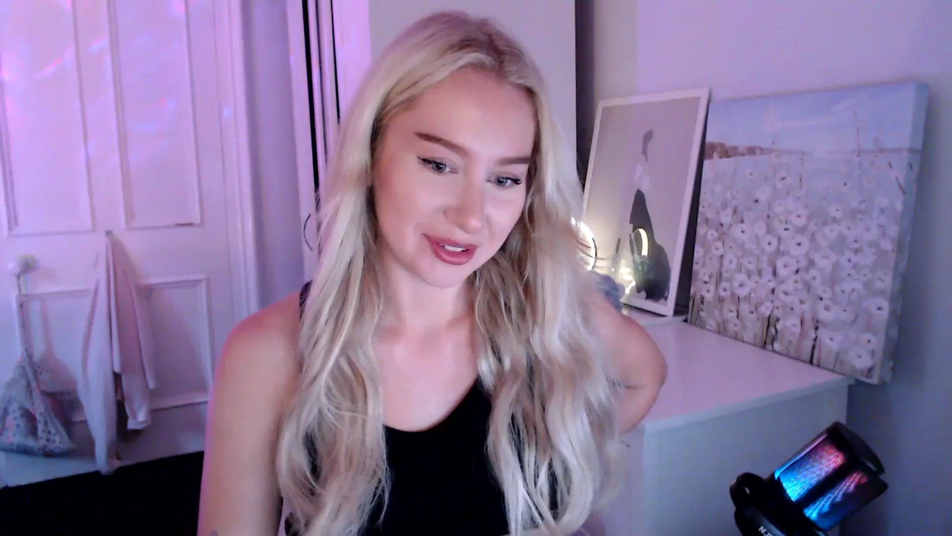 Gallery image thumbnail from British_Cutie's myfreecams stream on, 07/22/2025, 20:06 image 6 of 20