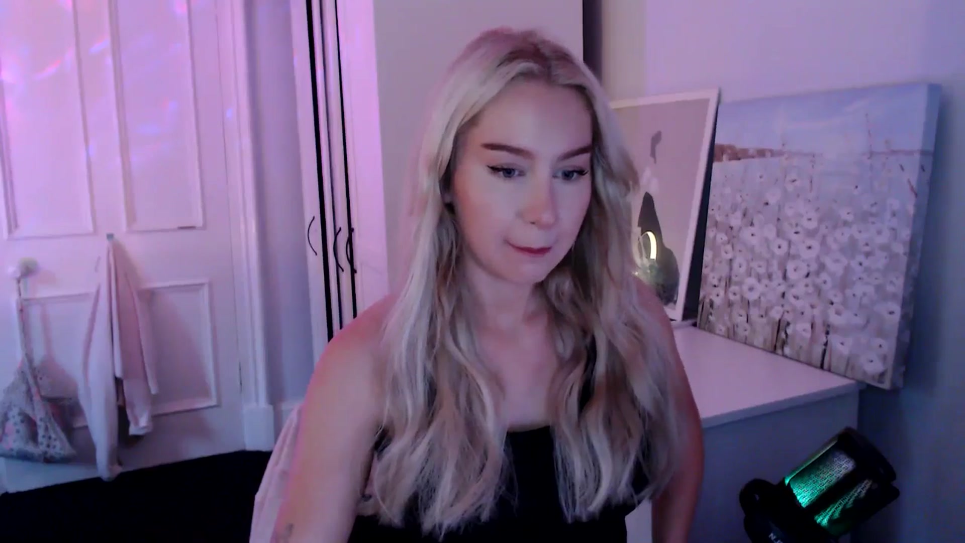Gallery image thumbnail from British_Cutie's myfreecams stream on, 07/22/2025, 20:06 image 2 of 20