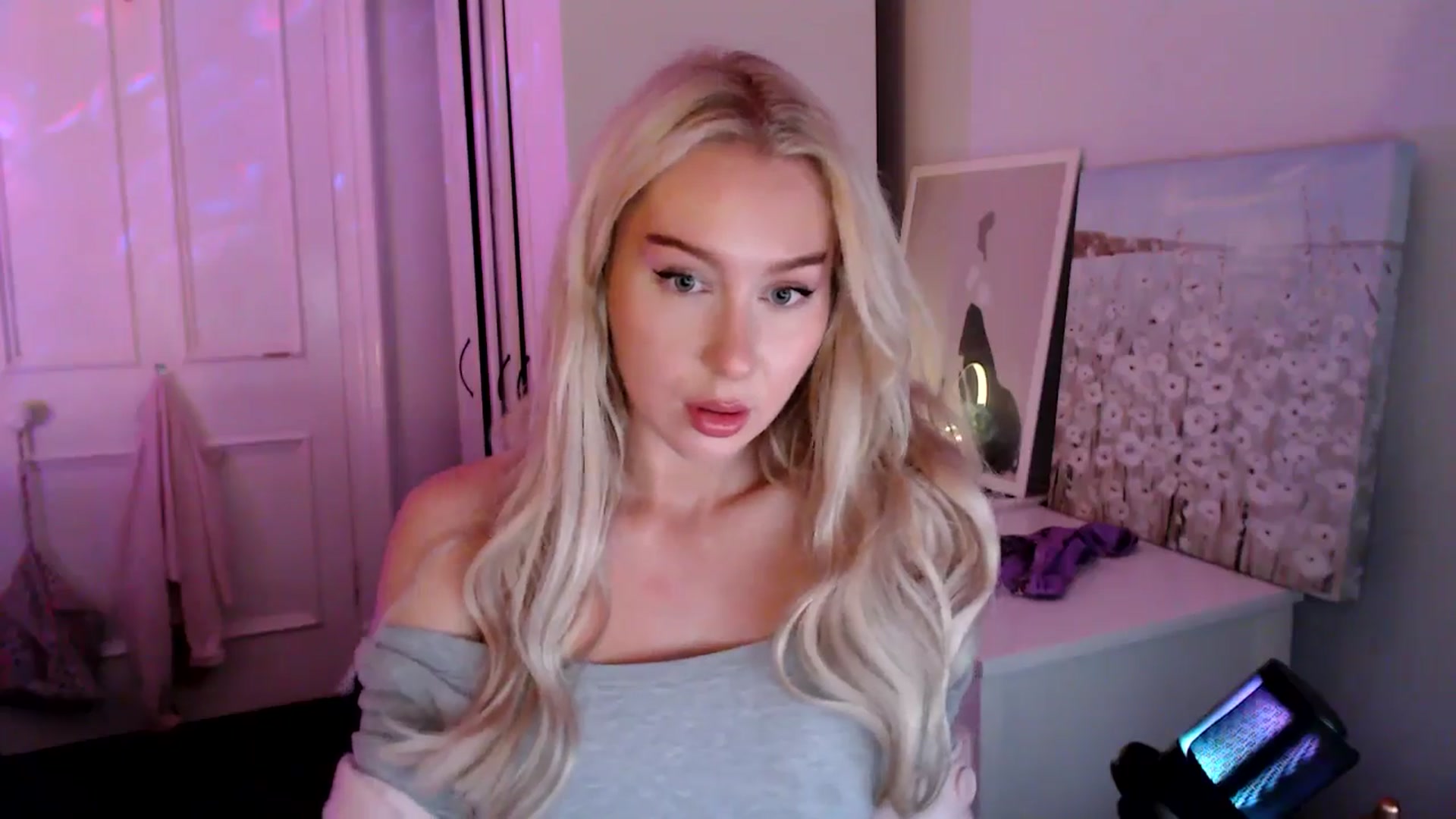 Gallery image thumbnail from British_Cutie's myfreecams stream on, 07/22/2025, 22:07 image 2 of 20