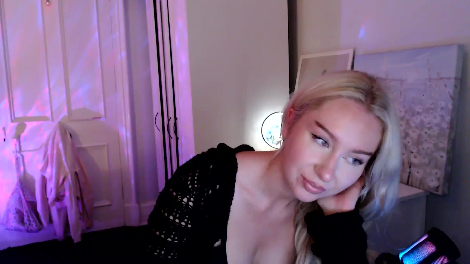 Gallery image thumbnail from British_Cutie's myfreecams stream on, 07/23/2025, 21:08 image 8 of 20