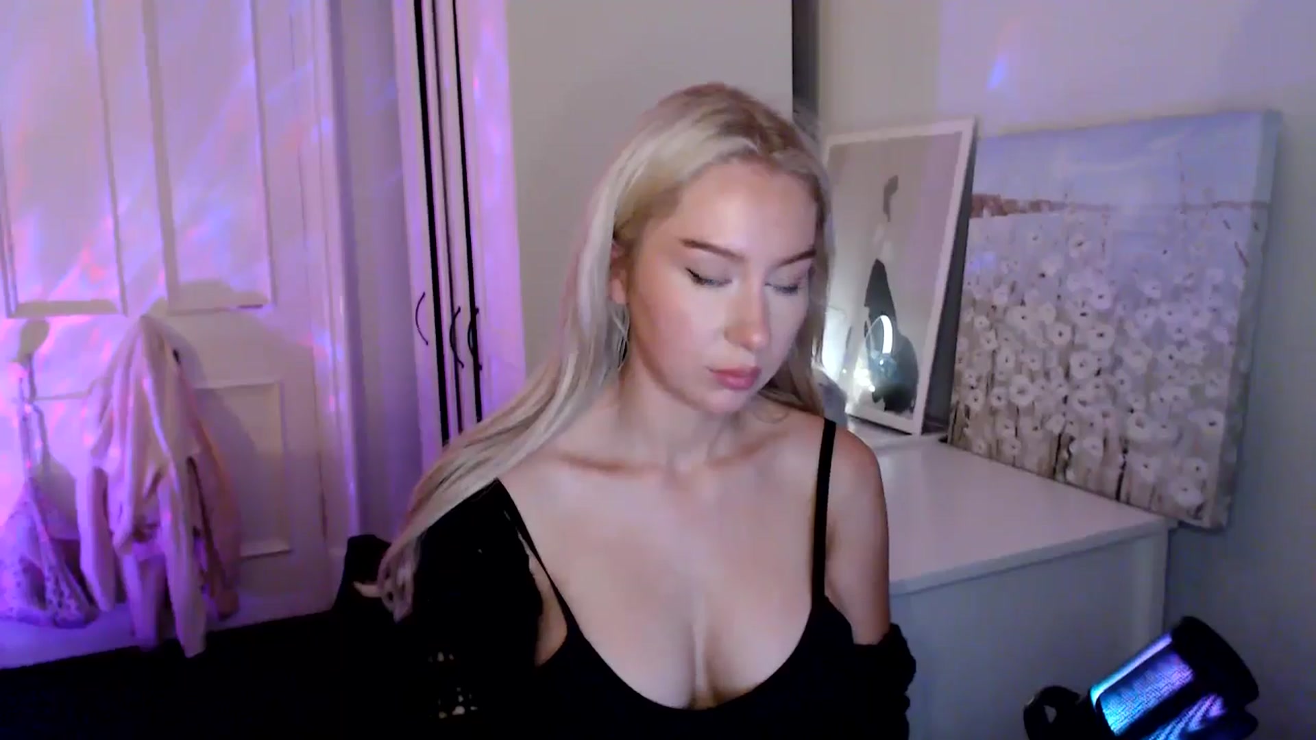 Gallery image thumbnail from British_Cutie's myfreecams stream on, 07/23/2025, 21:08 image 20 of 20