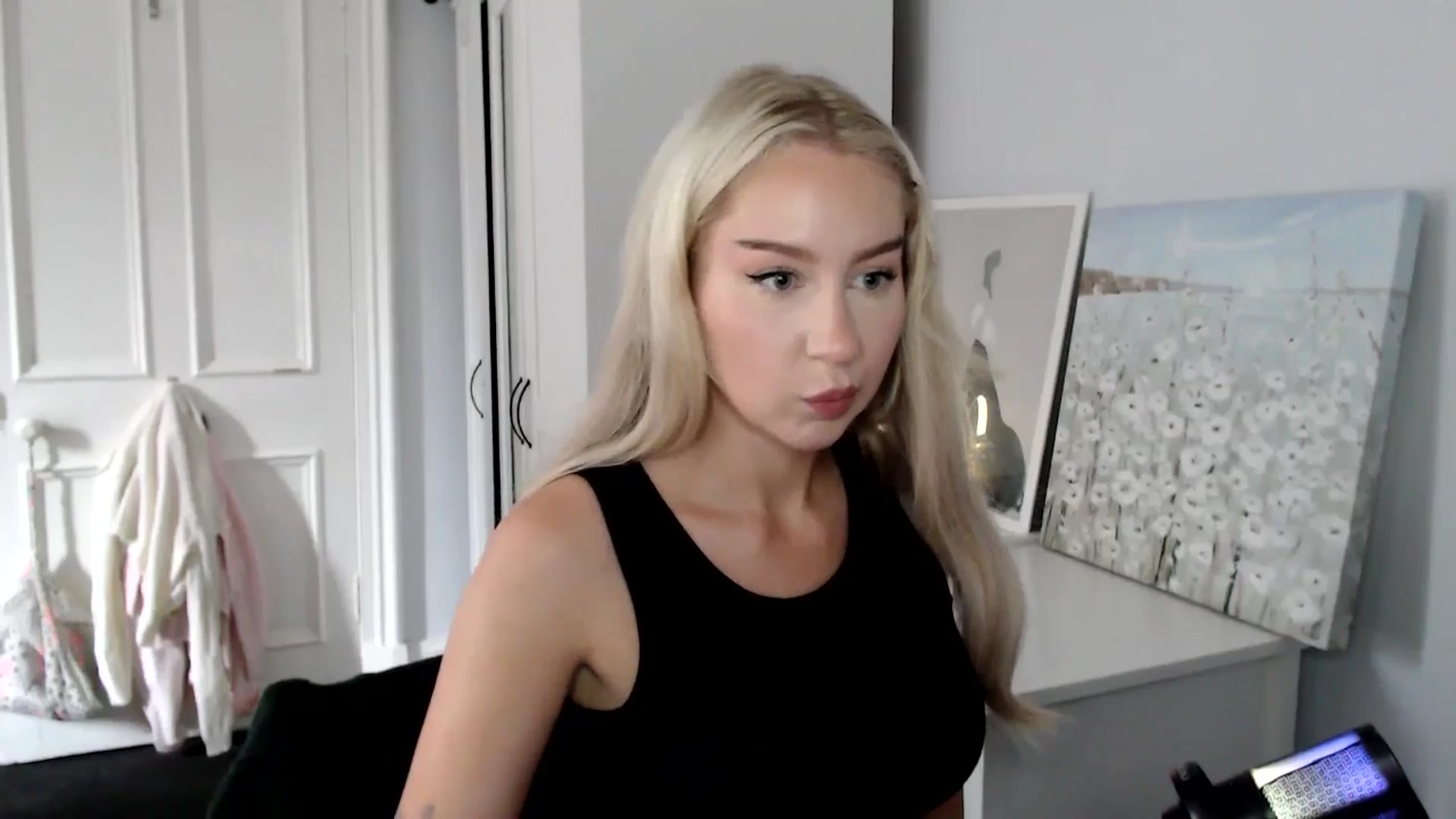 Gallery image thumbnail from British_Cutie's myfreecams stream on, 07/24/2025, 16:59 image 14 of 20