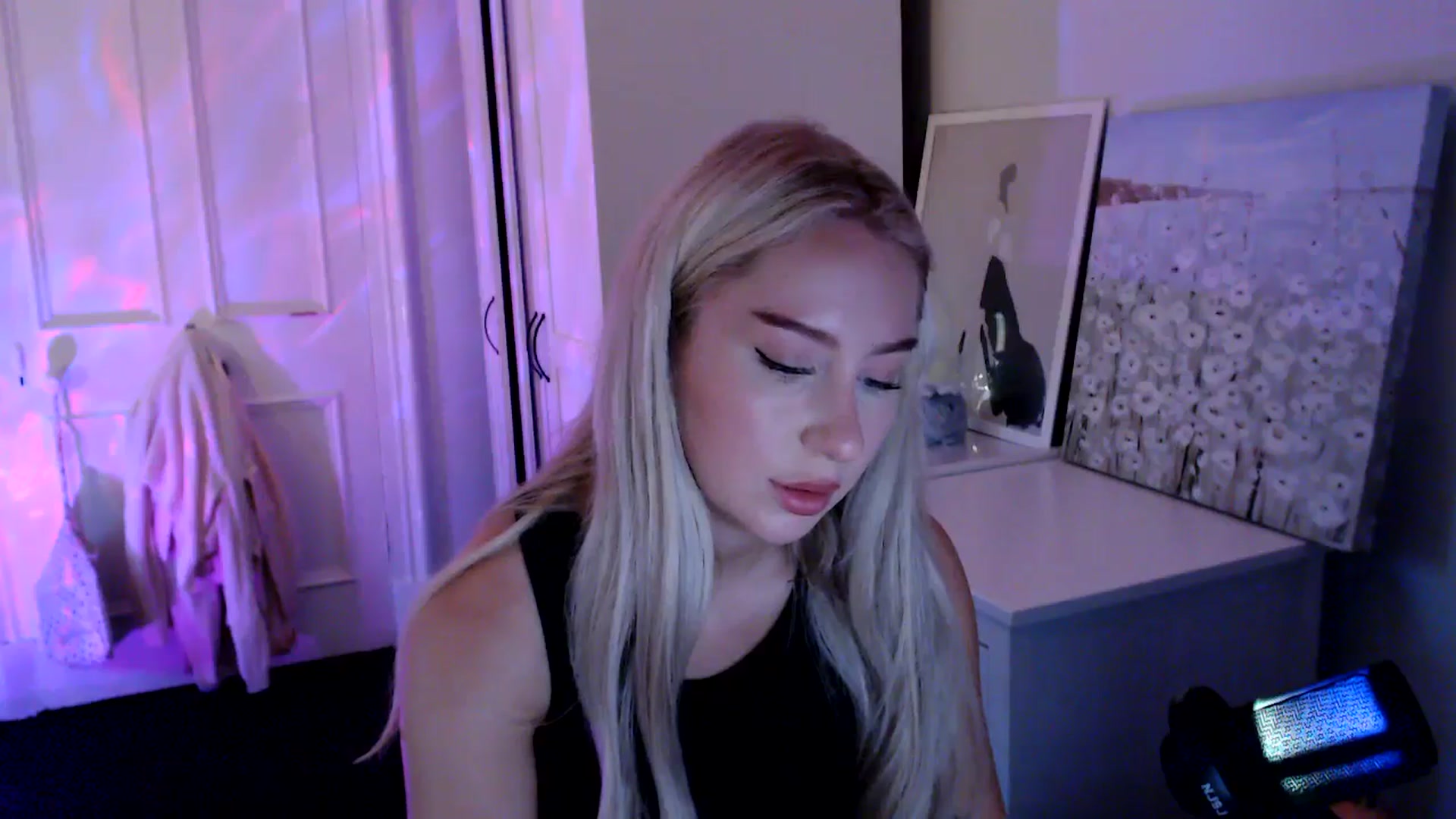 Gallery image thumbnail from British_Cutie's myfreecams stream on, 07/24/2025, 21:06 image 14 of 20