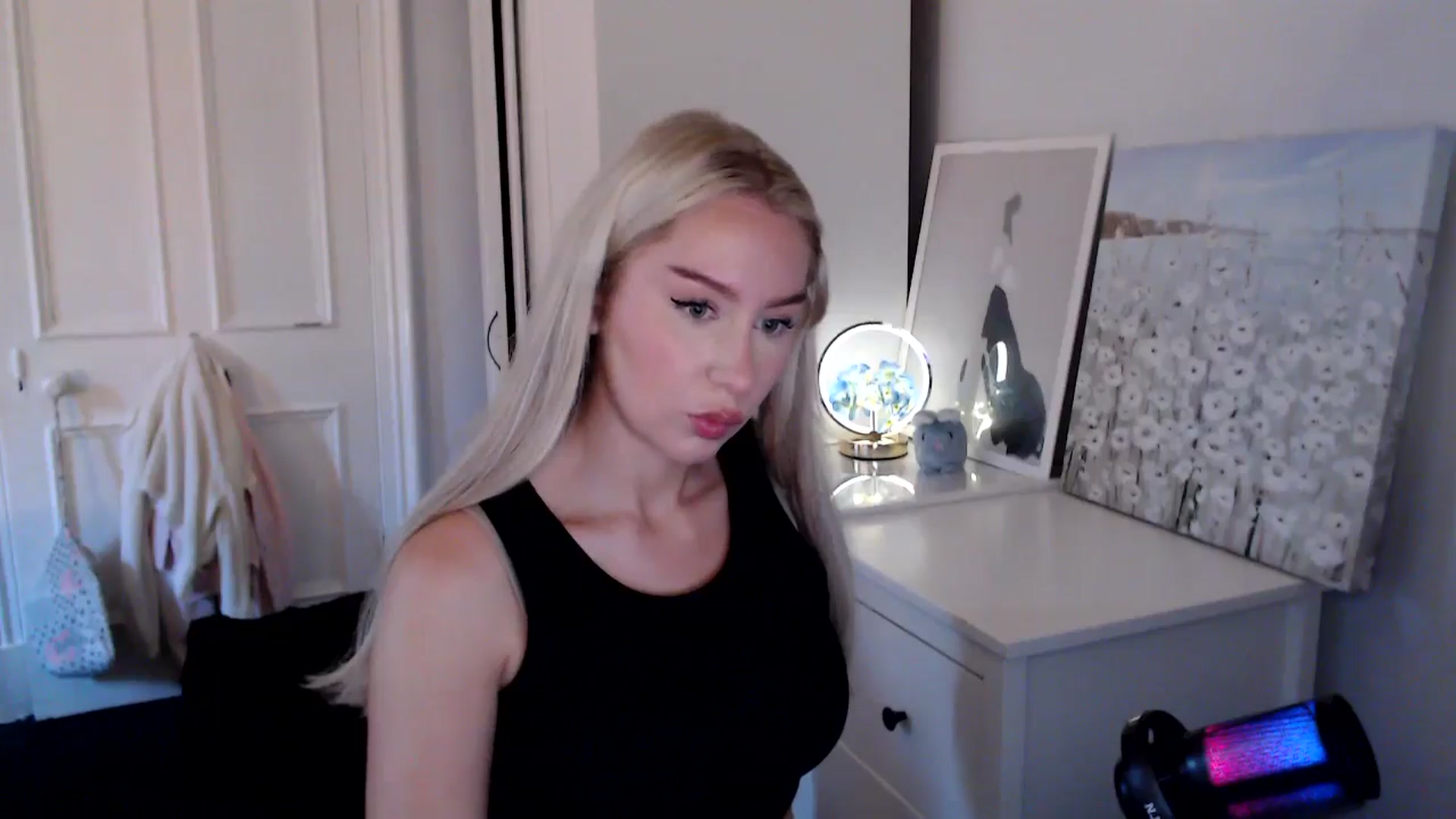 Gallery image thumbnail from British_Cutie's myfreecams stream on, 07/24/2025, 21:06 image 2 of 20
