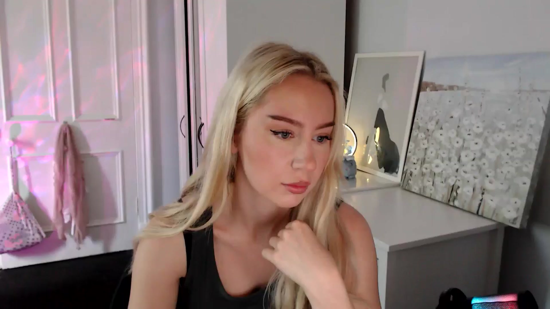 Gallery image thumbnail from British_Cutie's myfreecams stream on, 08/05/2025, 11:44 image 20 of 20