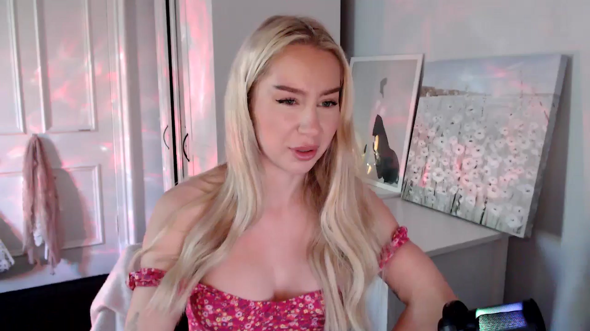 Gallery image thumbnail from British_Cutie's myfreecams stream on, 08/05/2025, 14:59 image 13 of 20