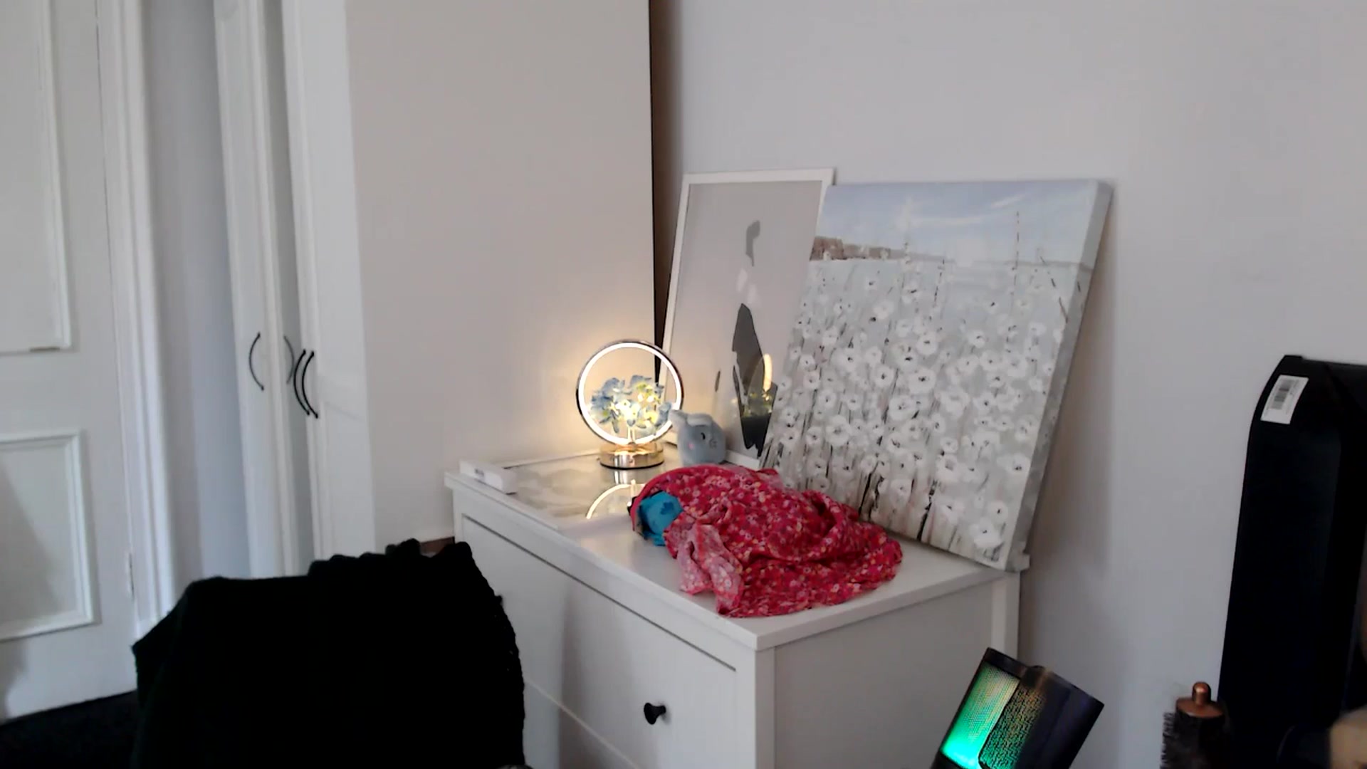 Gallery image thumbnail from British_Cutie's myfreecams stream on, 08/12/2025, 09:35 image 16 of 20