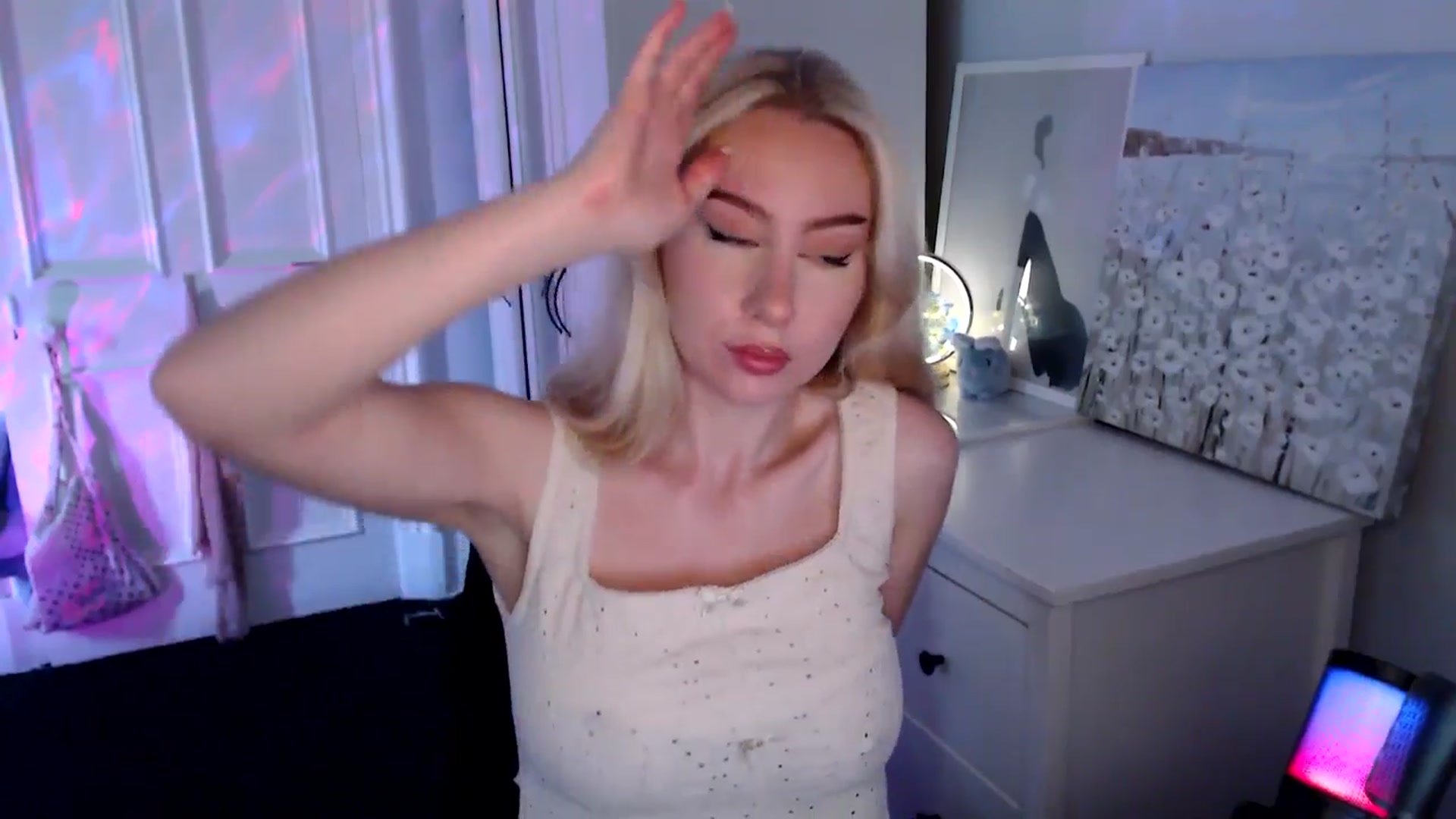 Gallery image thumbnail from British_Cutie's myfreecams stream on, 08/14/2025, 12:20 image 8 of 20