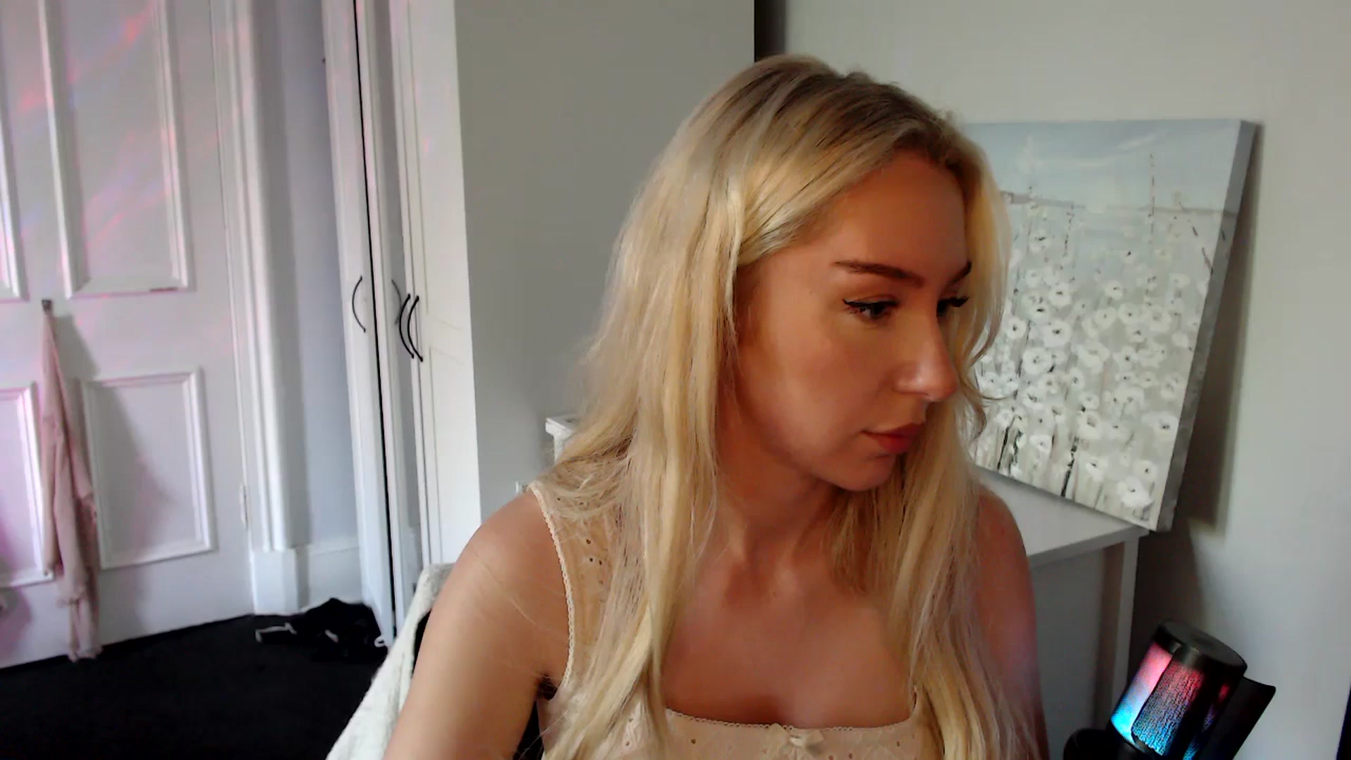 Gallery image thumbnail from British_Cutie's myfreecams stream on, 08/14/2025, 16:14 image 5 of 20
