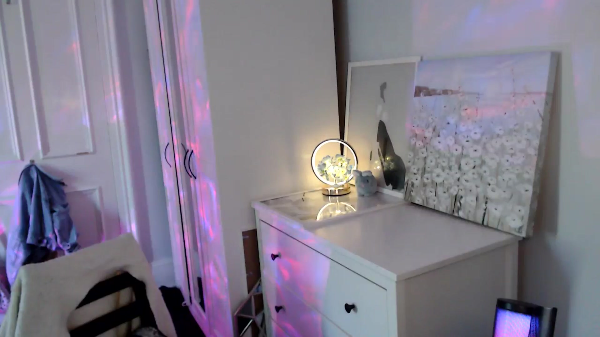 Gallery image thumbnail from British_Cutie's myfreecams stream on, 08/16/2025, 13:52 image 13 of 20