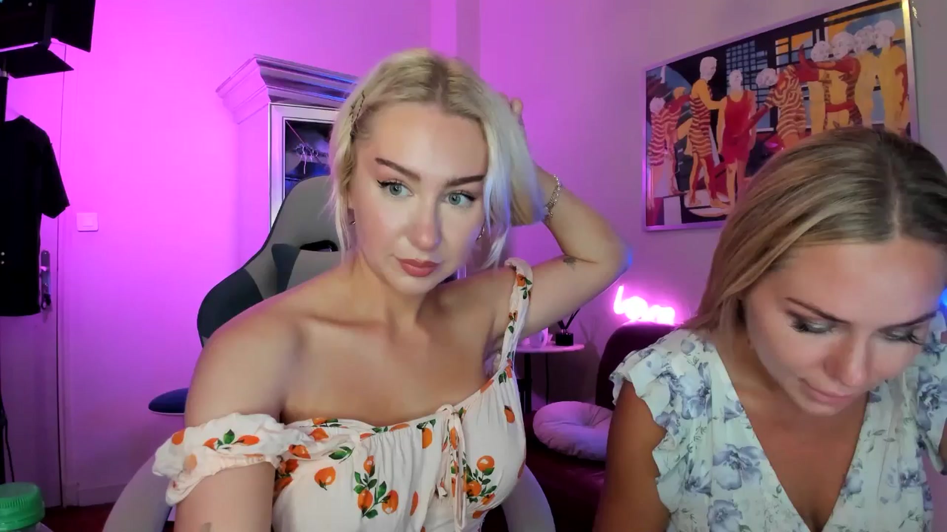 Gallery image thumbnail from British_Cutie's myfreecams stream on, 08/19/2025, 23:50 image 1 of 20