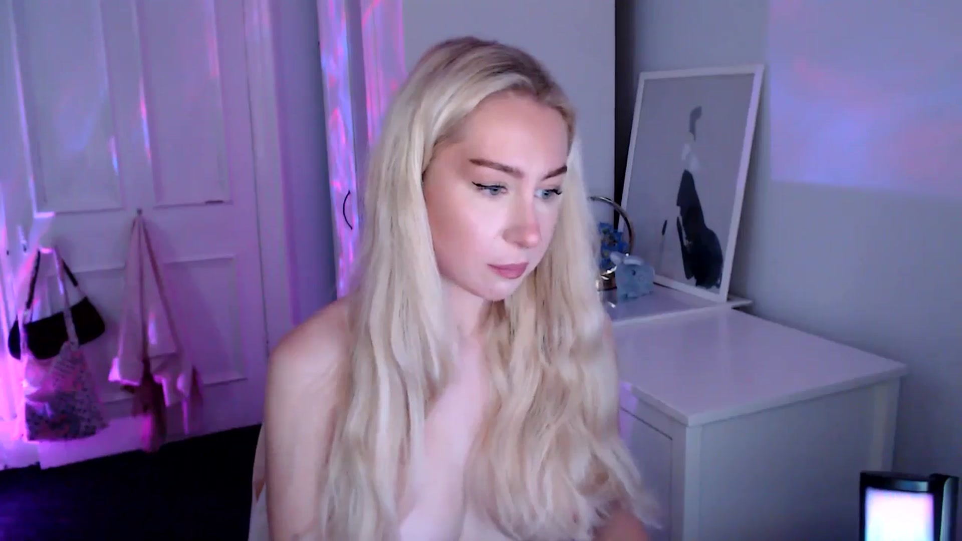 Gallery image thumbnail from British_Cutie's myfreecams stream on, 08/24/2025, 12:01 image 3 of 20