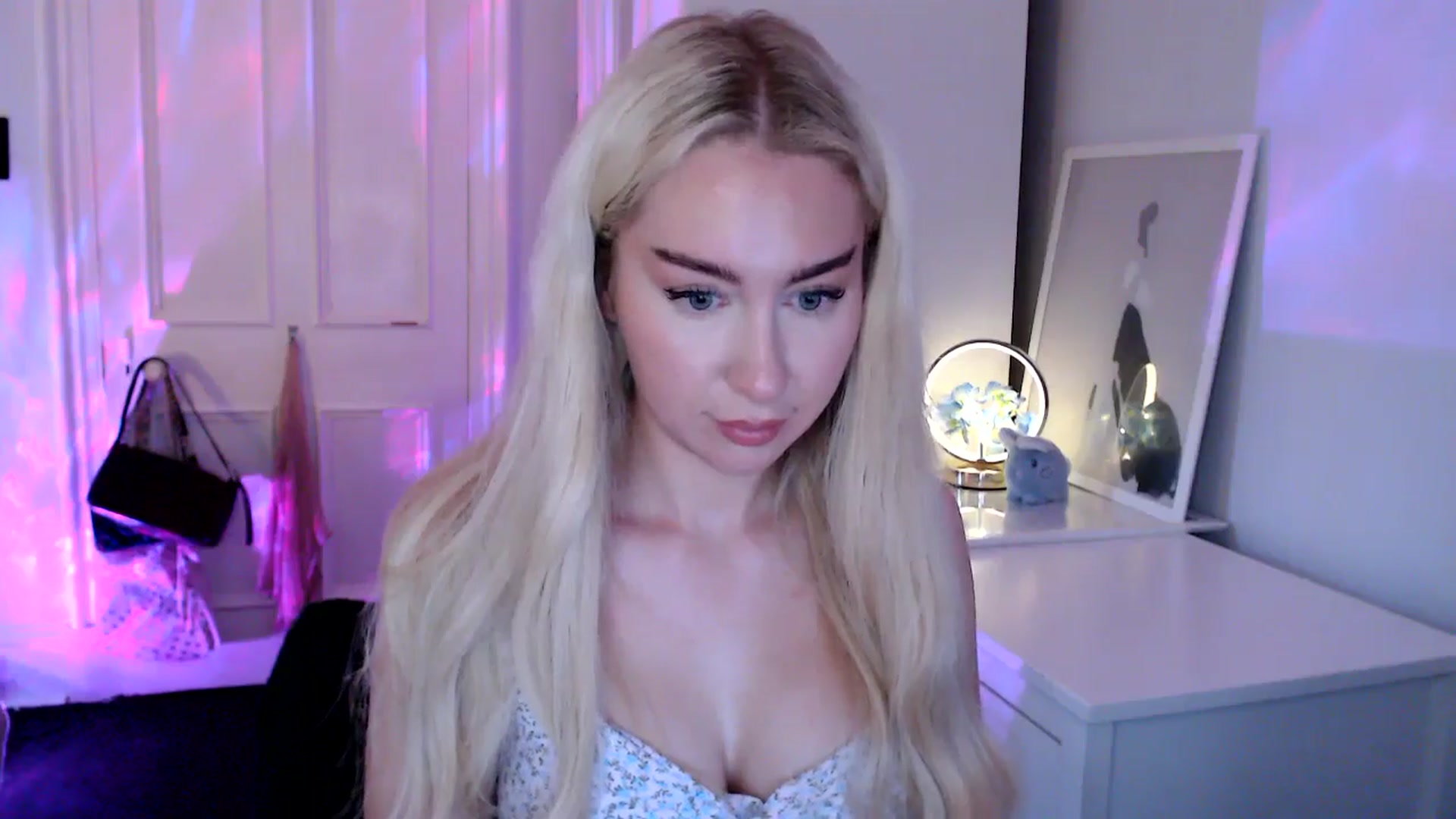 Gallery image thumbnail from British_Cutie's myfreecams stream on, 08/26/2025, 19:48 image 8 of 20