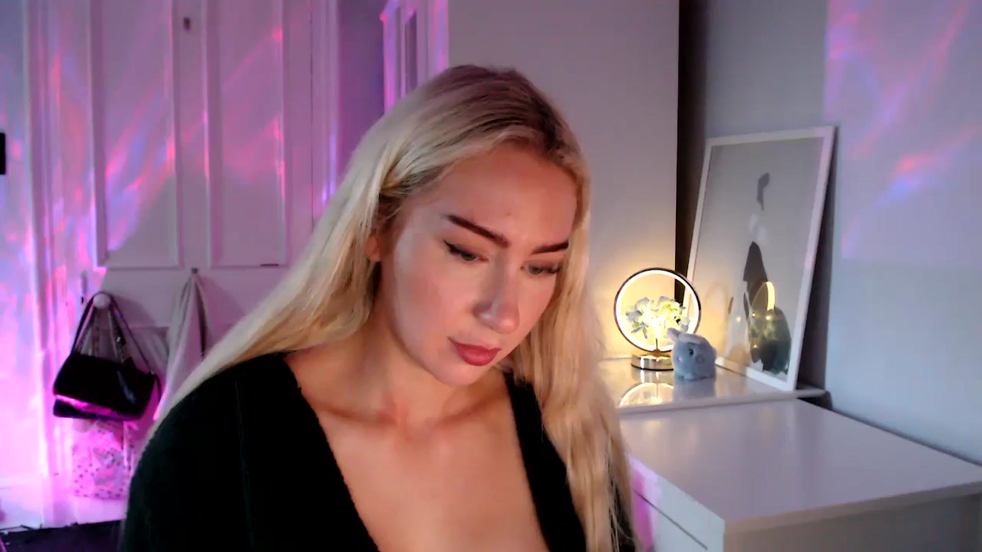 Gallery image thumbnail from British_Cutie's myfreecams stream on, 08/27/2025, 18:40 image 15 of 20