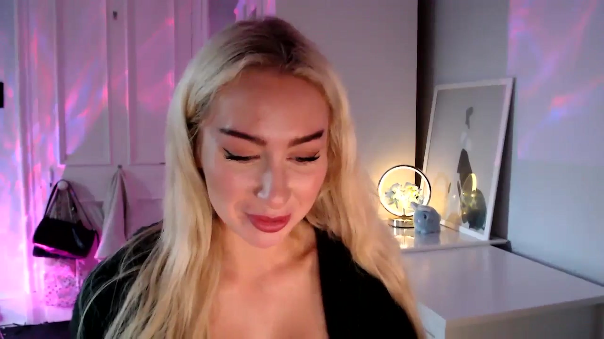 Gallery image thumbnail from British_Cutie's myfreecams stream on, 08/27/2025, 18:40 image 14 of 20