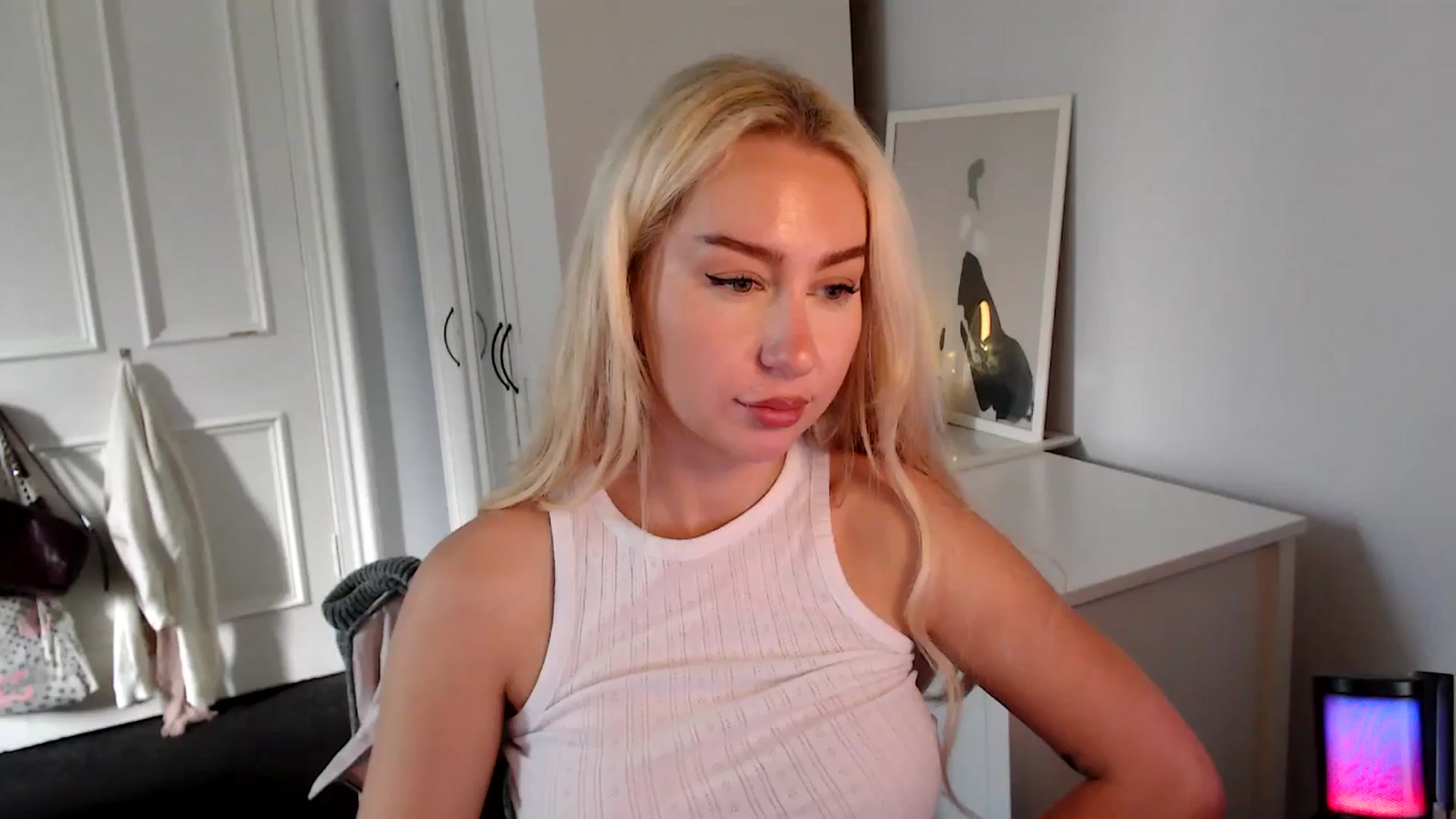 Gallery image thumbnail from British_Cutie's myfreecams stream on, 08/29/2025, 12:54 image 8 of 20