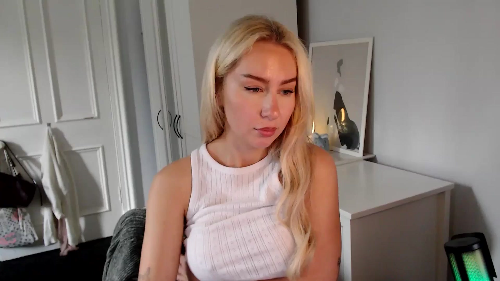 Gallery image thumbnail from British_Cutie's myfreecams stream on, 08/29/2025, 12:54 image 19 of 20