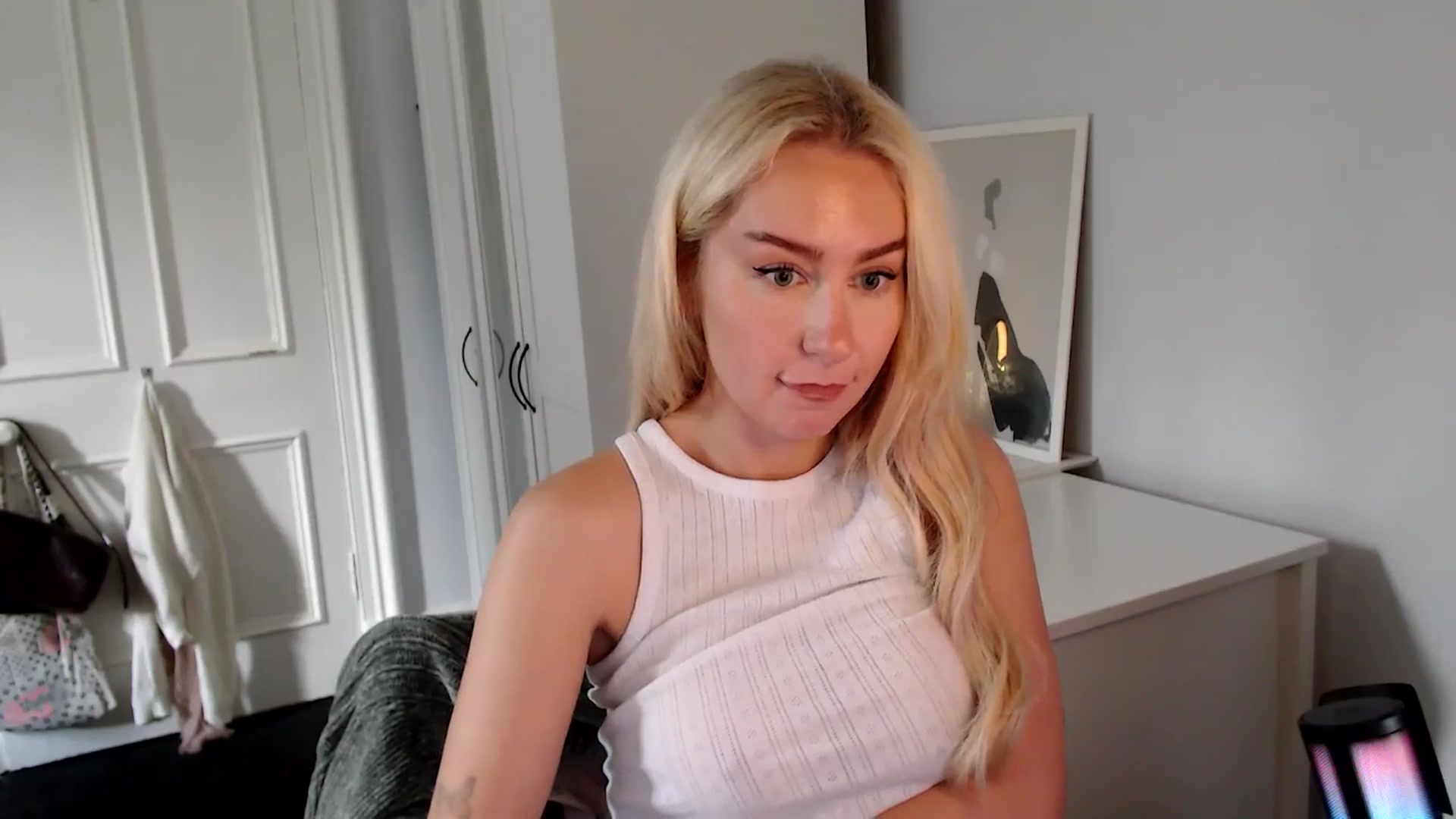 Gallery image thumbnail from British_Cutie's myfreecams stream on, 08/29/2025, 12:54 image 17 of 20