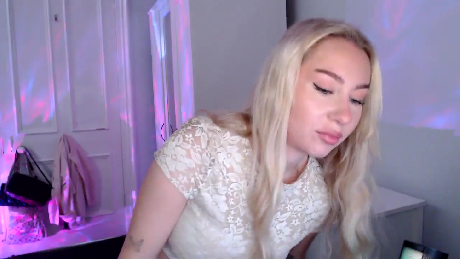 Gallery image thumbnail from British_Cutie's myfreecams stream on, 09/02/2025, 09:02 image 2 of 20