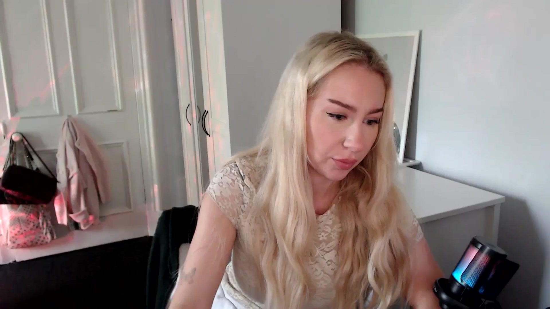 Gallery image thumbnail from British_Cutie's myfreecams stream on, 09/02/2025, 13:14 image 11 of 20
