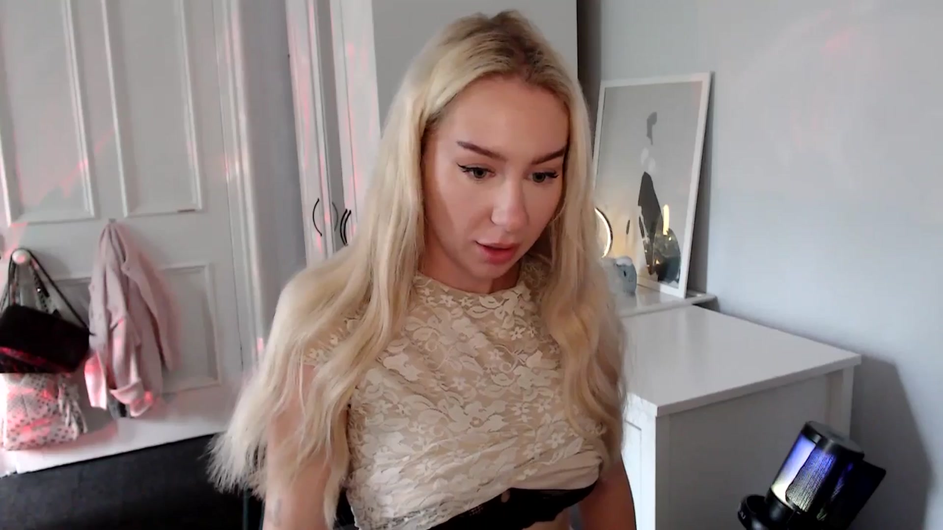 Gallery image thumbnail from British_Cutie's myfreecams stream on, 09/02/2025, 13:14 image 16 of 20