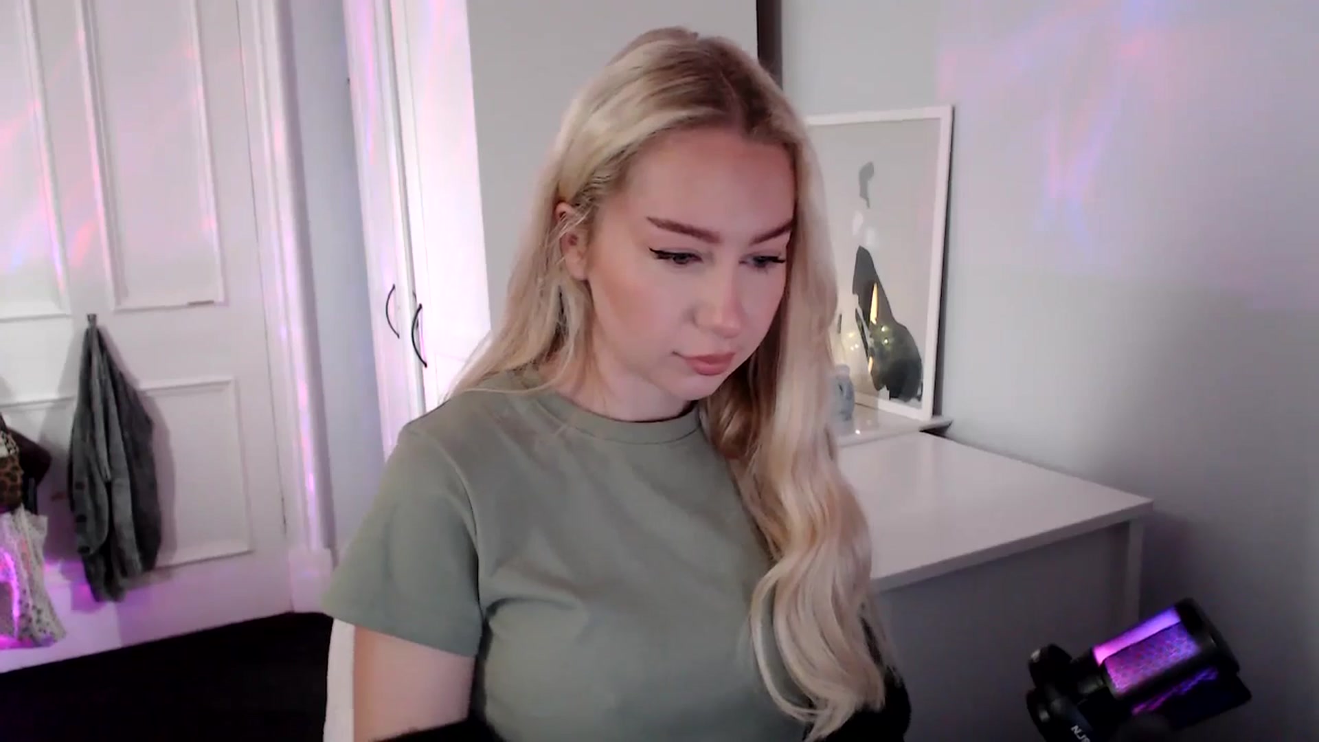 Gallery image thumbnail from British_Cutie's myfreecams stream on, 09/05/2025, 07:42 image 3 of 20