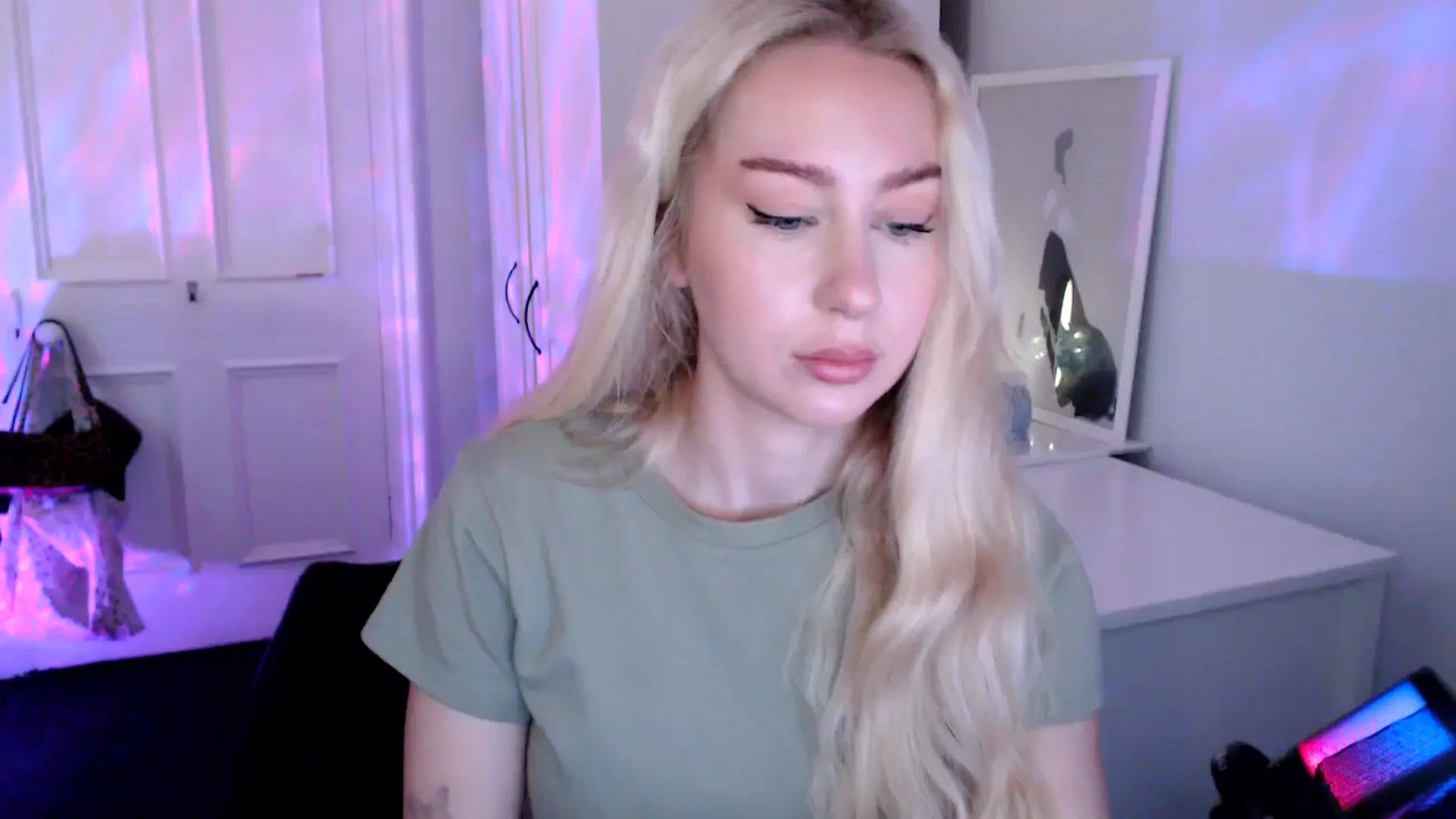 Gallery image thumbnail from British_Cutie's myfreecams stream on, 09/05/2025, 09:52 image 2 of 20