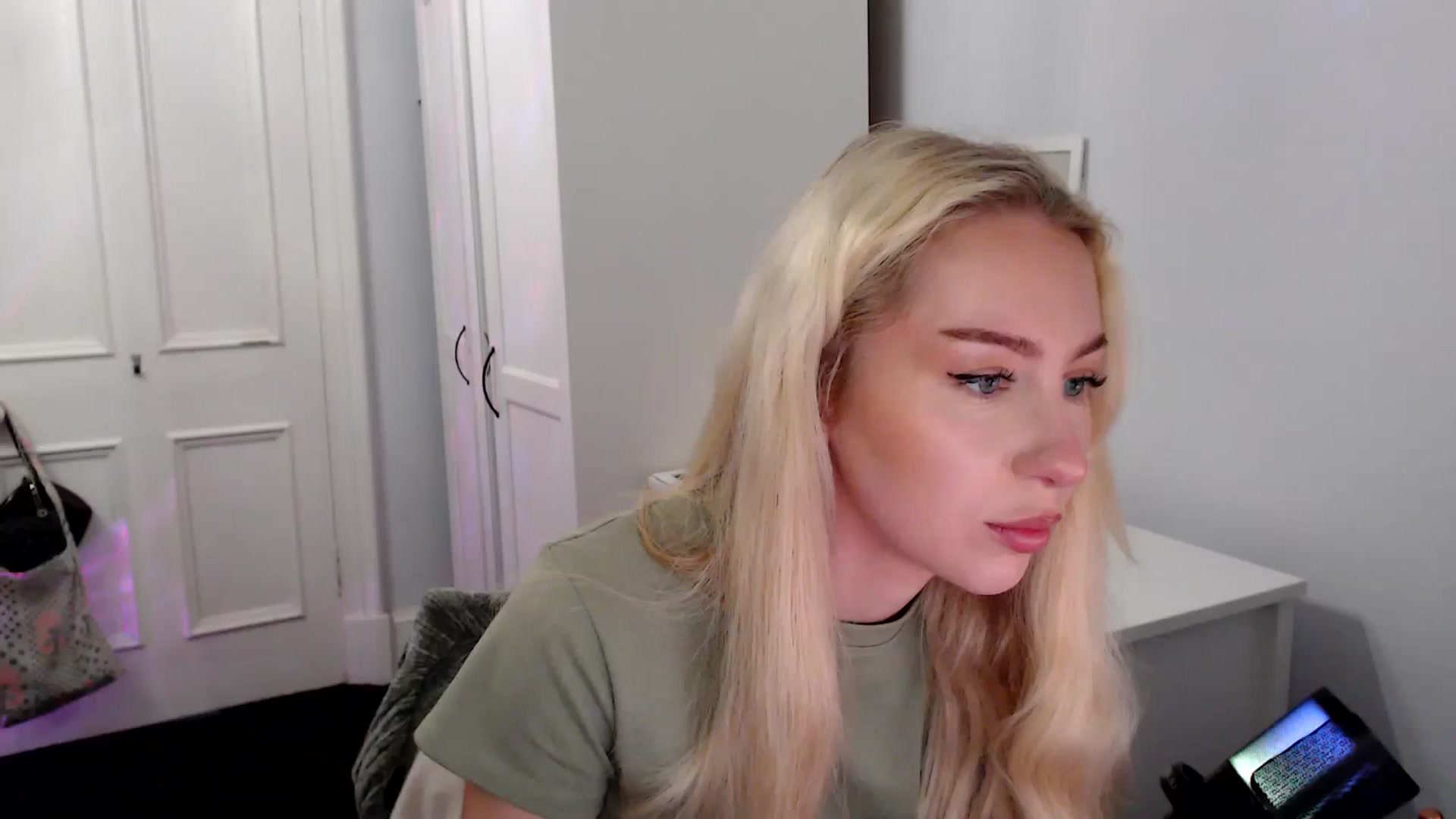 Gallery image thumbnail from British_Cutie's myfreecams stream on, 09/05/2025, 12:39 image 15 of 20