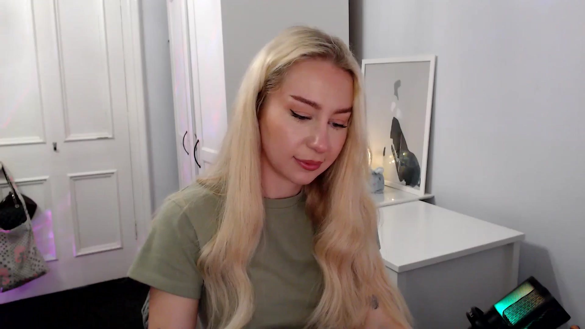 Gallery image thumbnail from British_Cutie's myfreecams stream on, 09/05/2025, 12:39 image 11 of 20