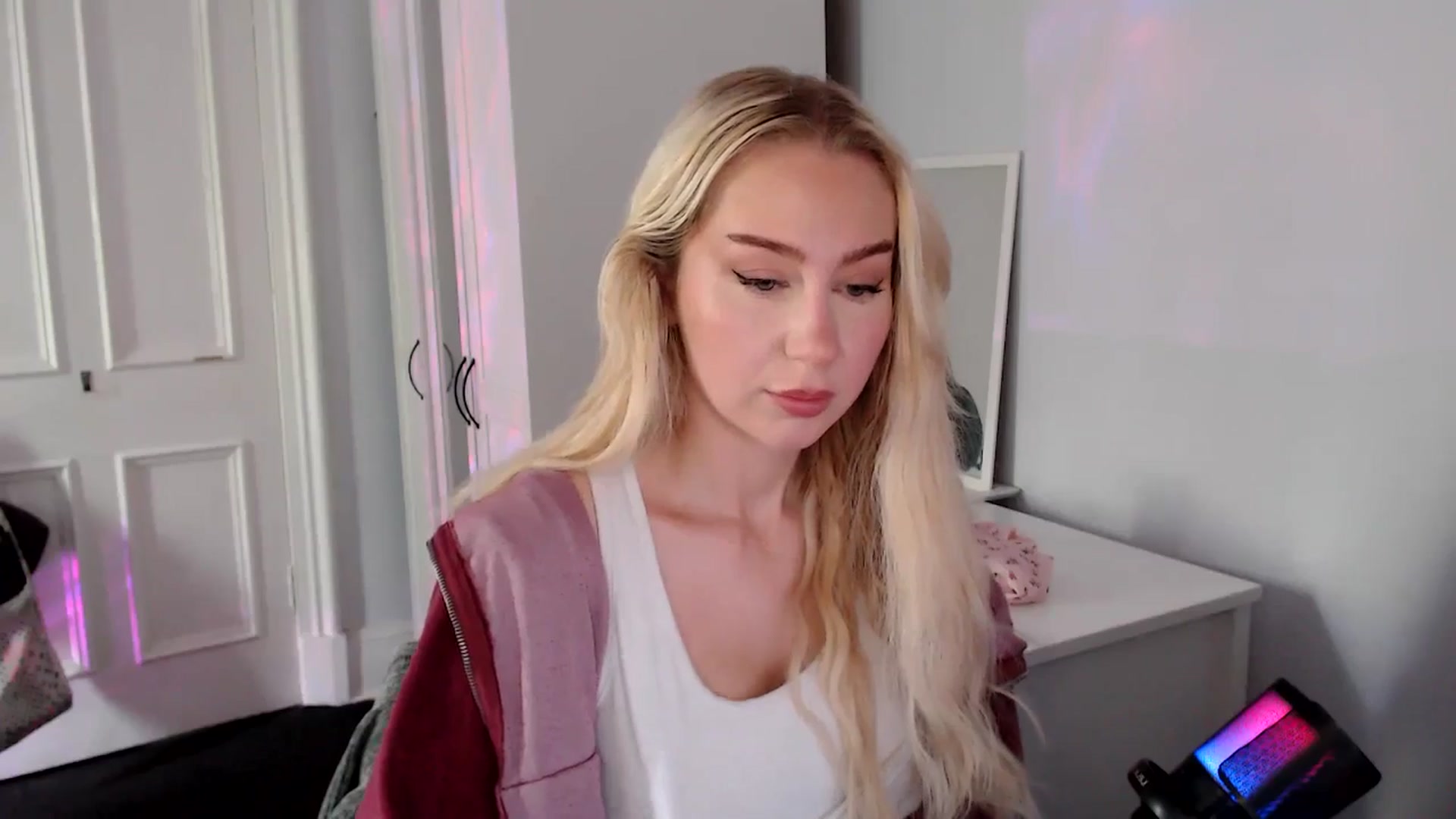 Gallery image thumbnail from British_Cutie's myfreecams stream on, 09/06/2025, 13:40 image 20 of 20