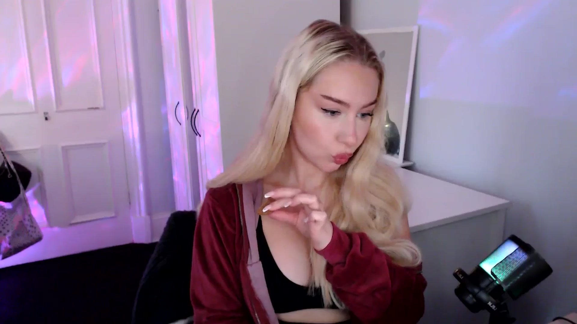 Gallery image thumbnail from British_Cutie's myfreecams stream on, 09/06/2025, 17:17 image 2 of 20