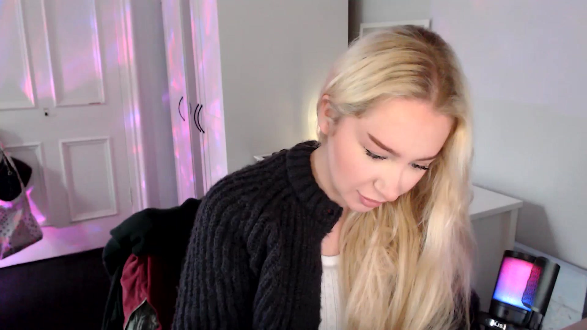 Gallery image thumbnail from British_Cutie's myfreecams stream on, 09/07/2025, 11:03 image 19 of 20