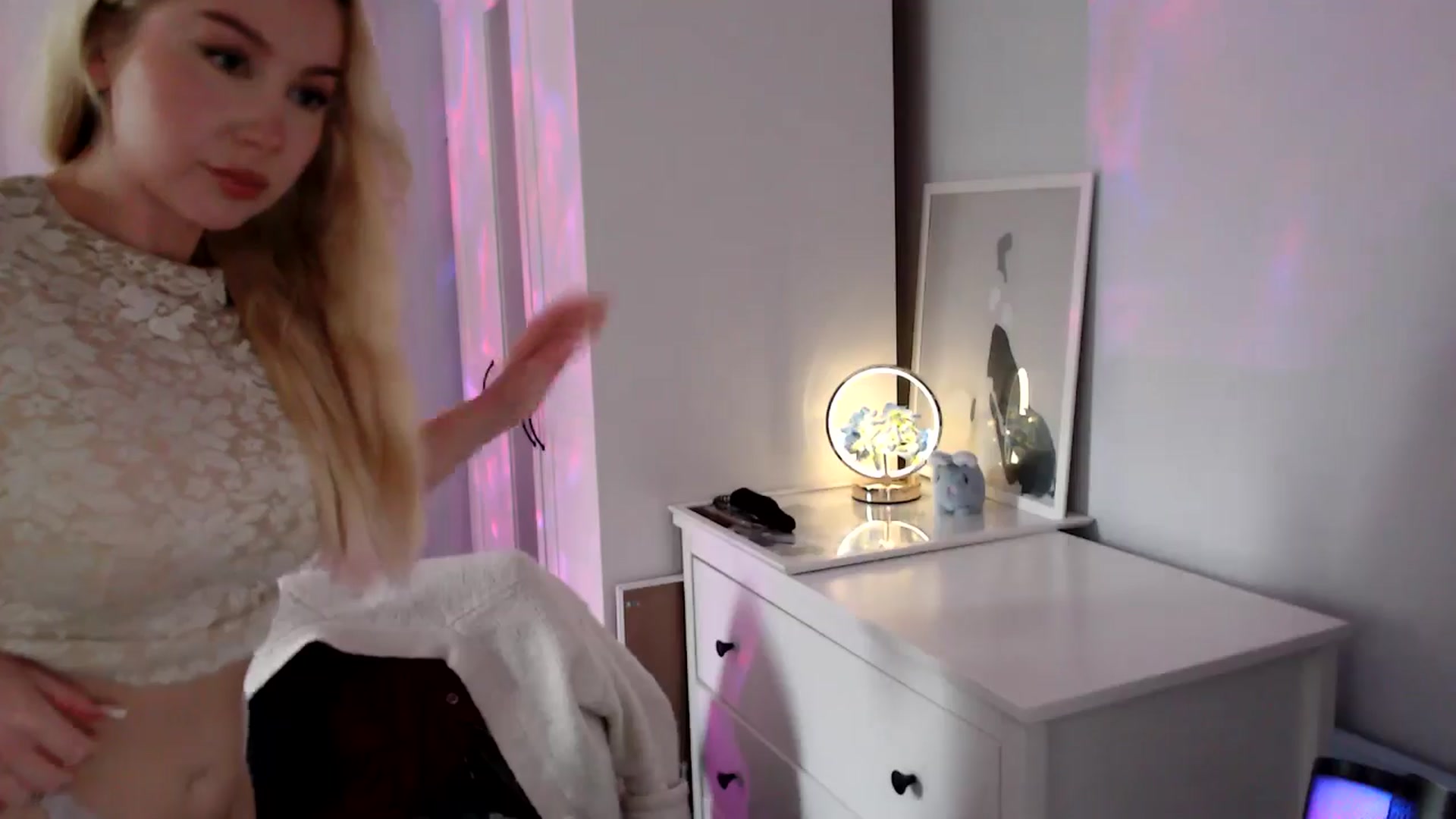 Gallery image thumbnail from British_Cutie's myfreecams stream on, 09/07/2025, 13:56 image 8 of 20