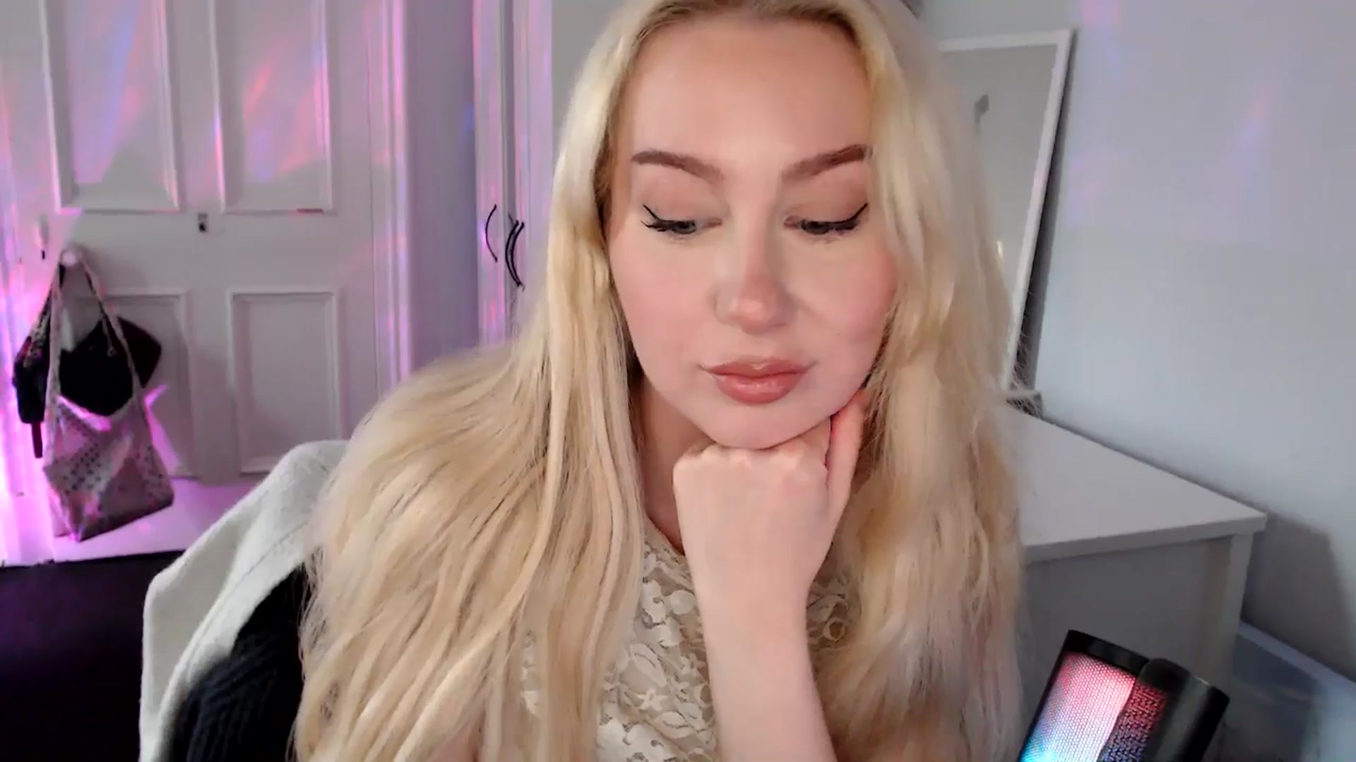 Gallery image thumbnail from British_Cutie's myfreecams stream on, 09/07/2025, 13:56 image 9 of 20