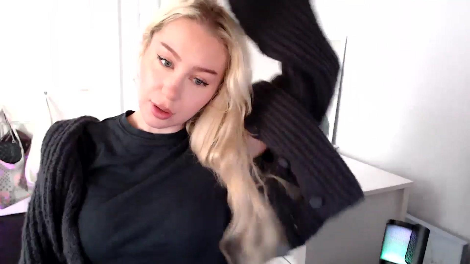 Gallery image thumbnail from British_Cutie's myfreecams stream on, 09/08/2025, 07:35 image 13 of 20