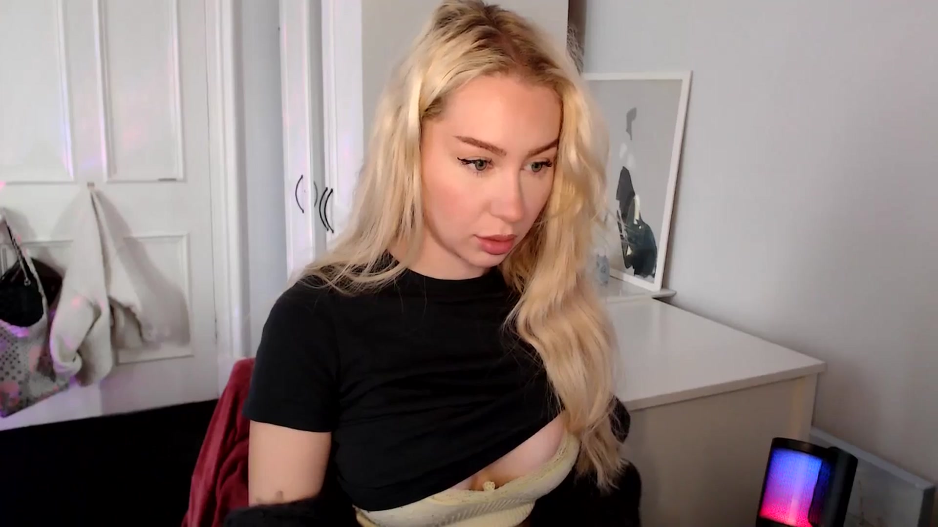 Gallery image thumbnail from British_Cutie's myfreecams stream on, 09/08/2025, 07:35 image 16 of 20