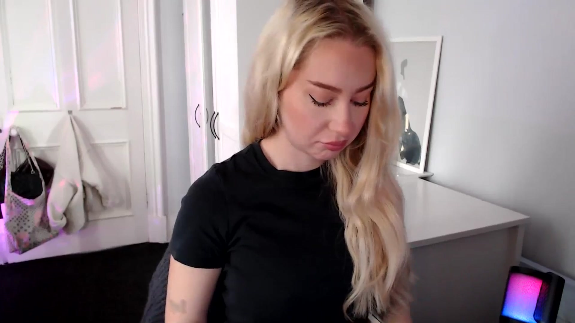Gallery image thumbnail from British_Cutie's myfreecams stream on, 09/08/2025, 07:35 image 3 of 20