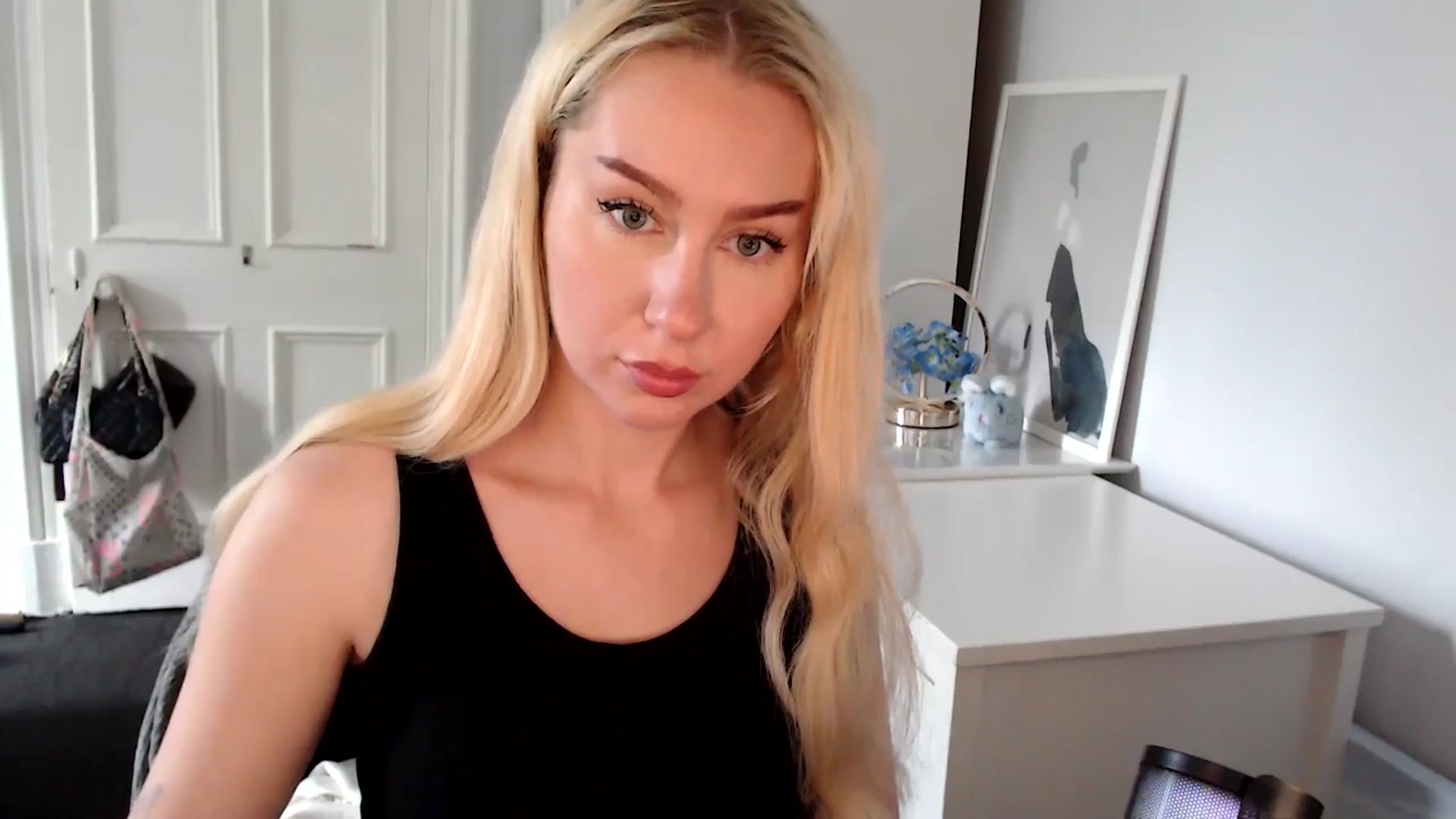 Gallery image thumbnail from British_Cutie's myfreecams stream on, 09/08/2025, 12:22 image 4 of 20