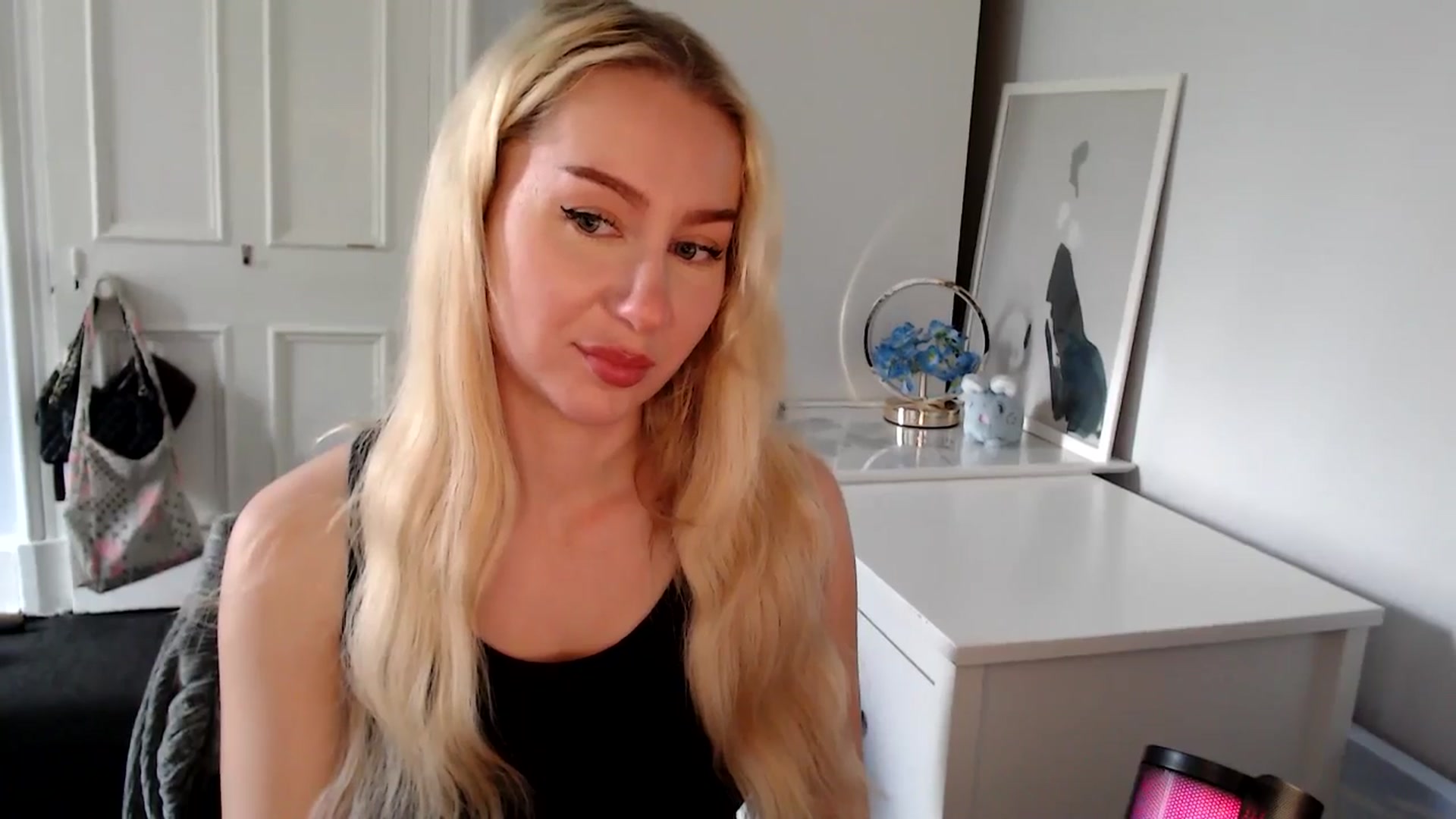 Gallery image thumbnail from British_Cutie's myfreecams stream on, 09/08/2025, 12:22 image 14 of 20